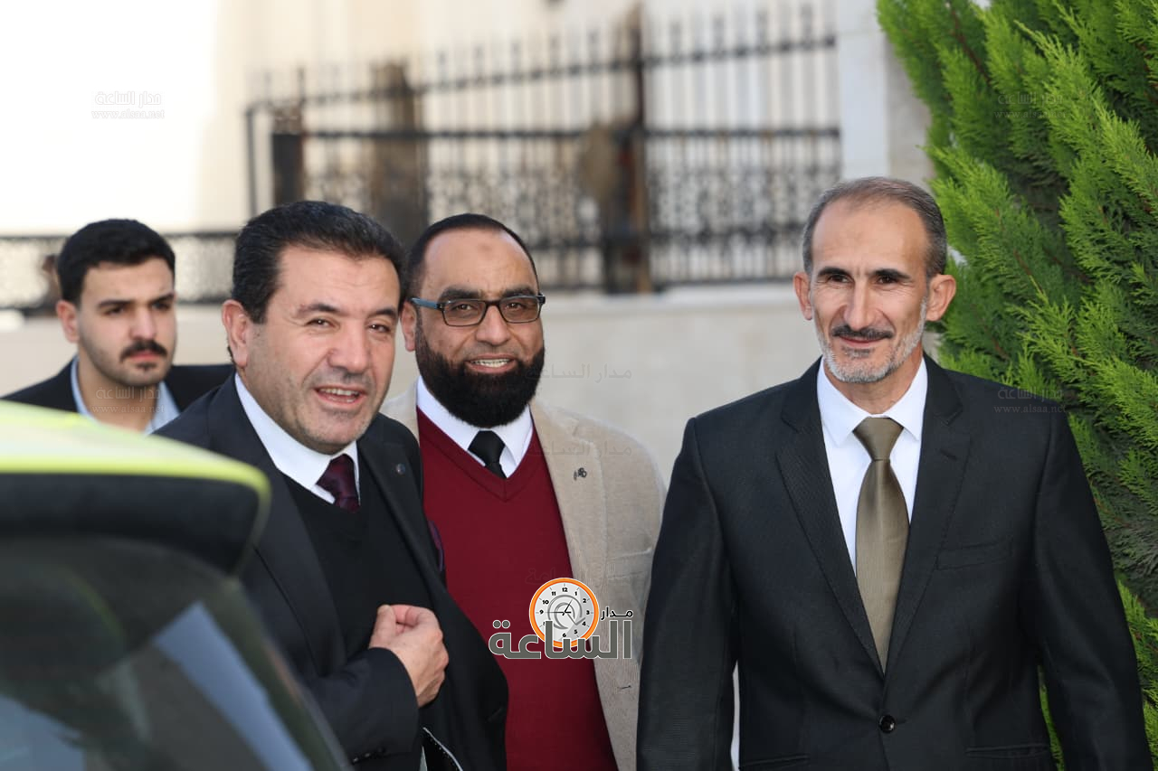 Madar Al-Saa Images 0.7843807812534961