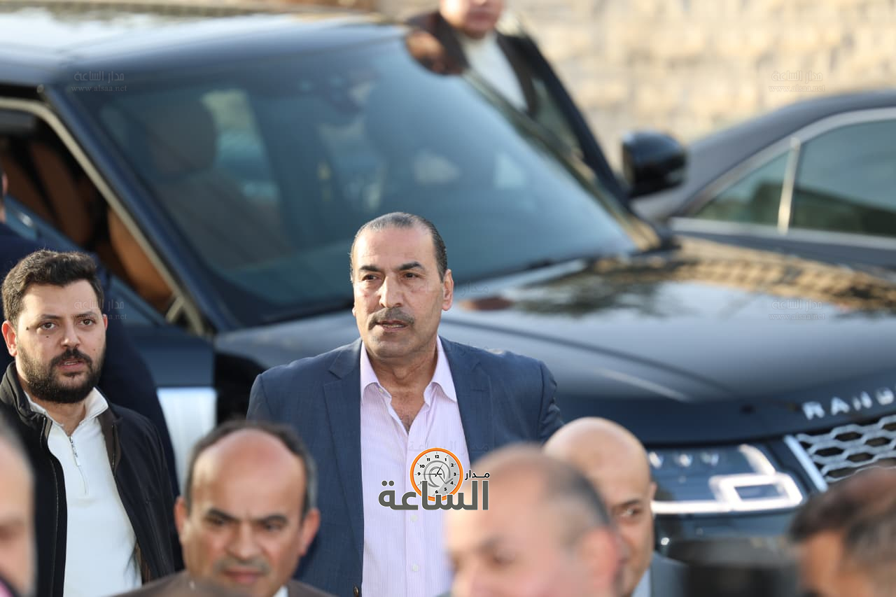 Madar Al-Saa Images 0.6954804903995422