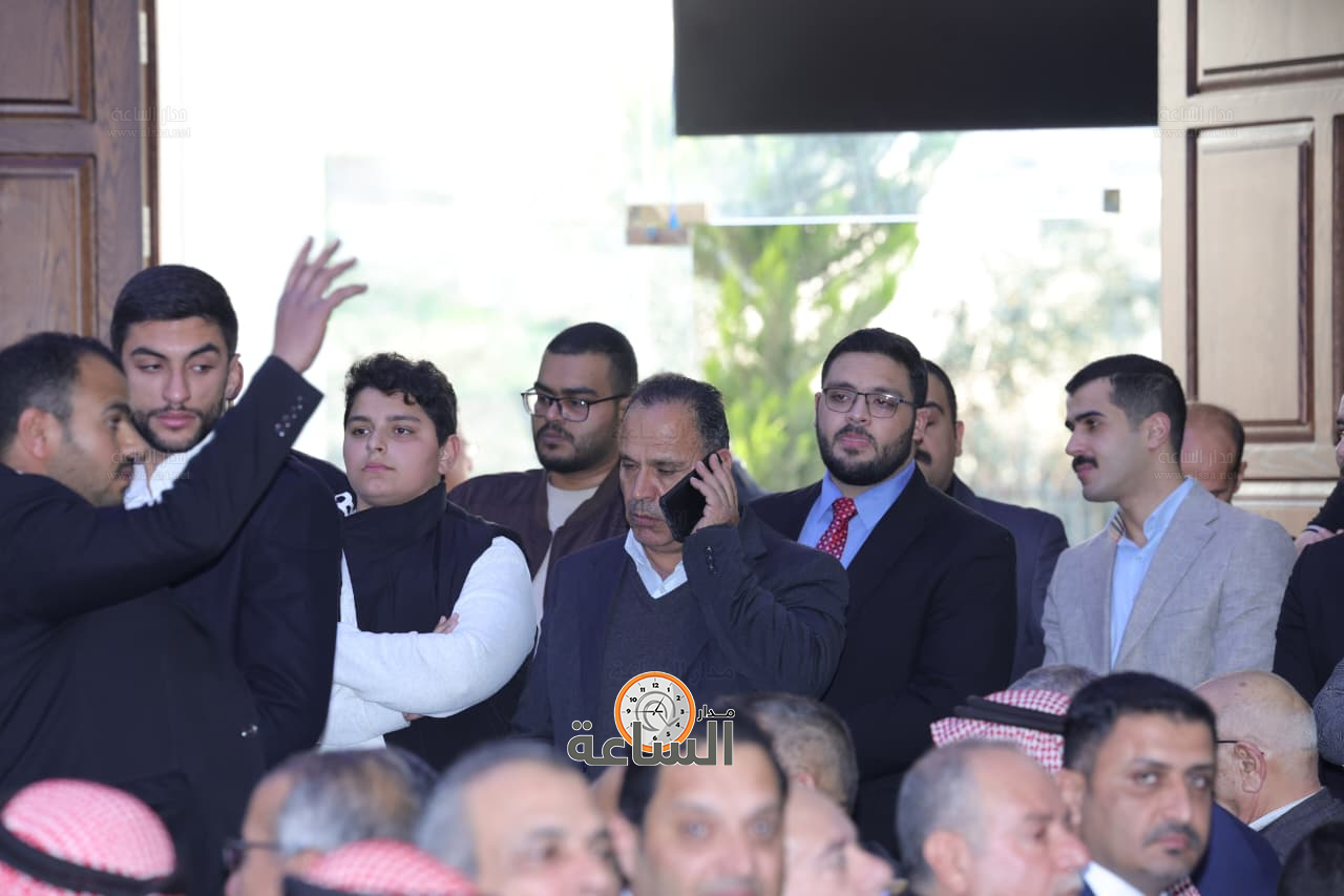 Madar Al-Saa Images 0.6731297494280973