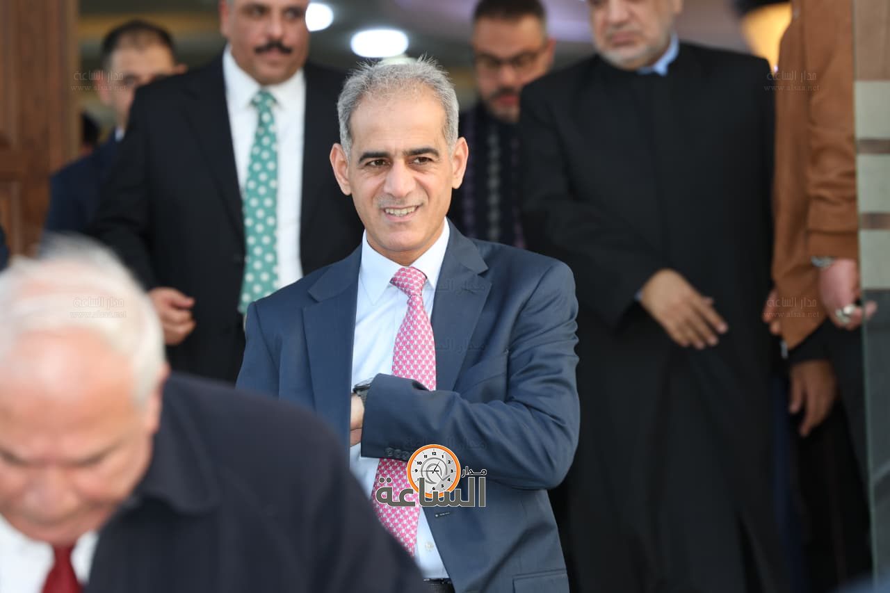 Madar Al-Saa Images 0.24339872608965352