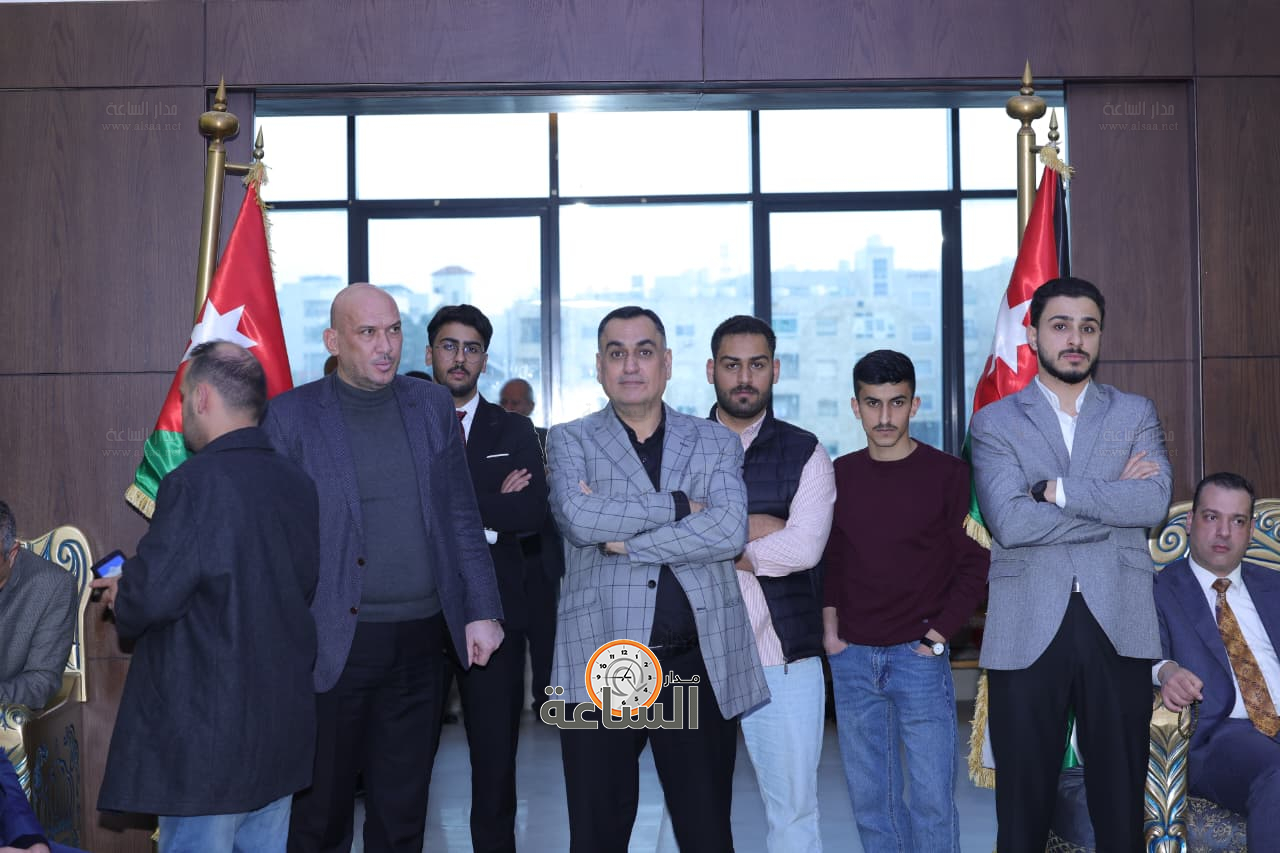 Madar Al-Saa Images 0.3906504978688923