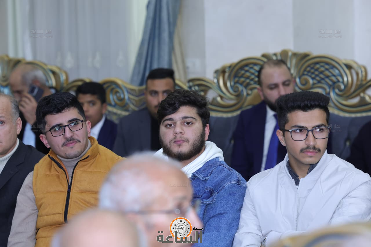 Madar Al-Saa Images 0.9691179313573189