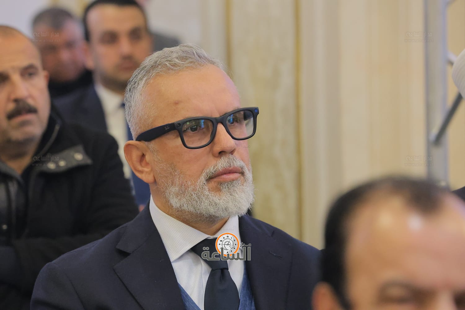 Madar Al-Saa Images 0.6912592358673852