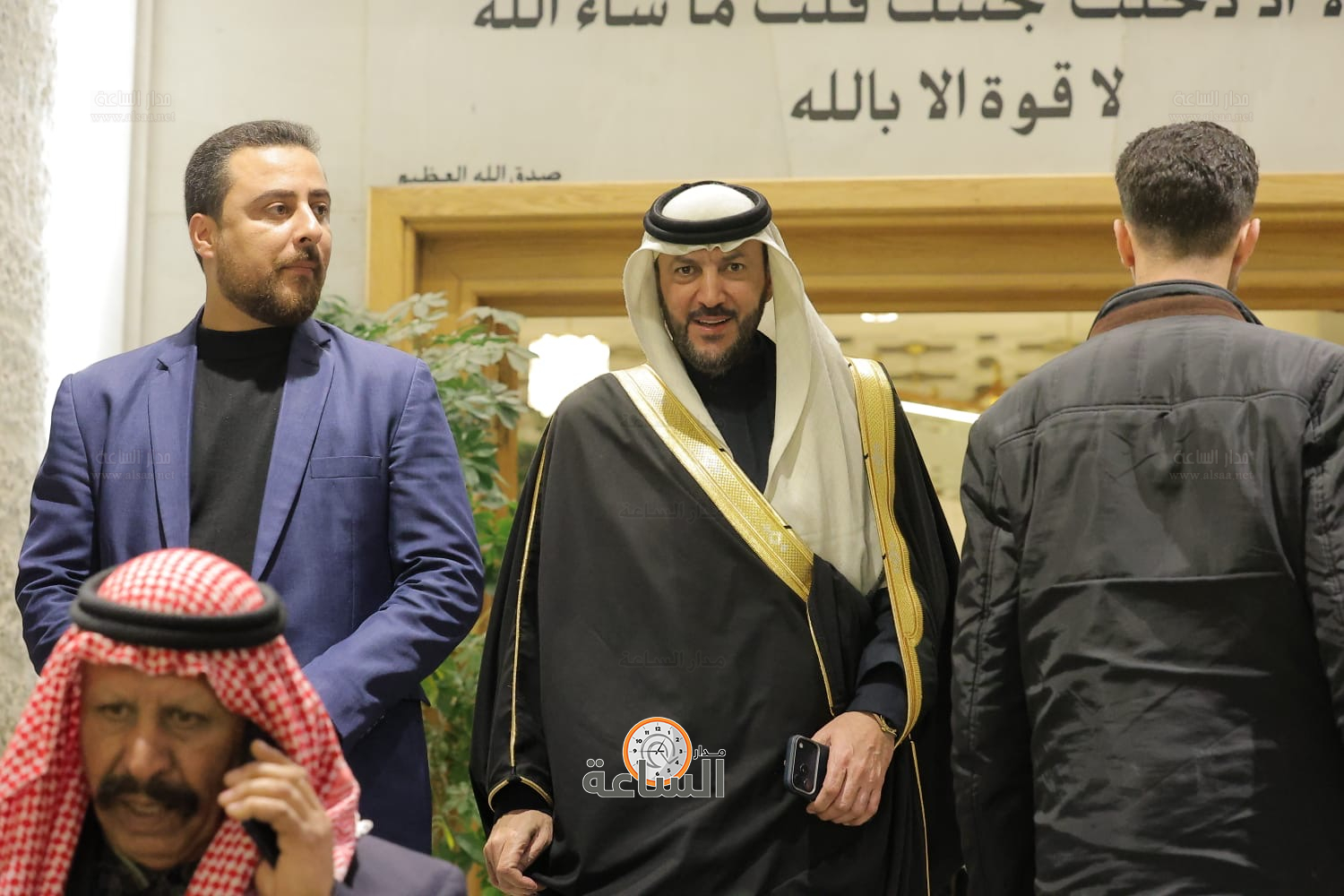 Madar Al-Saa Images 0.08802257662188873