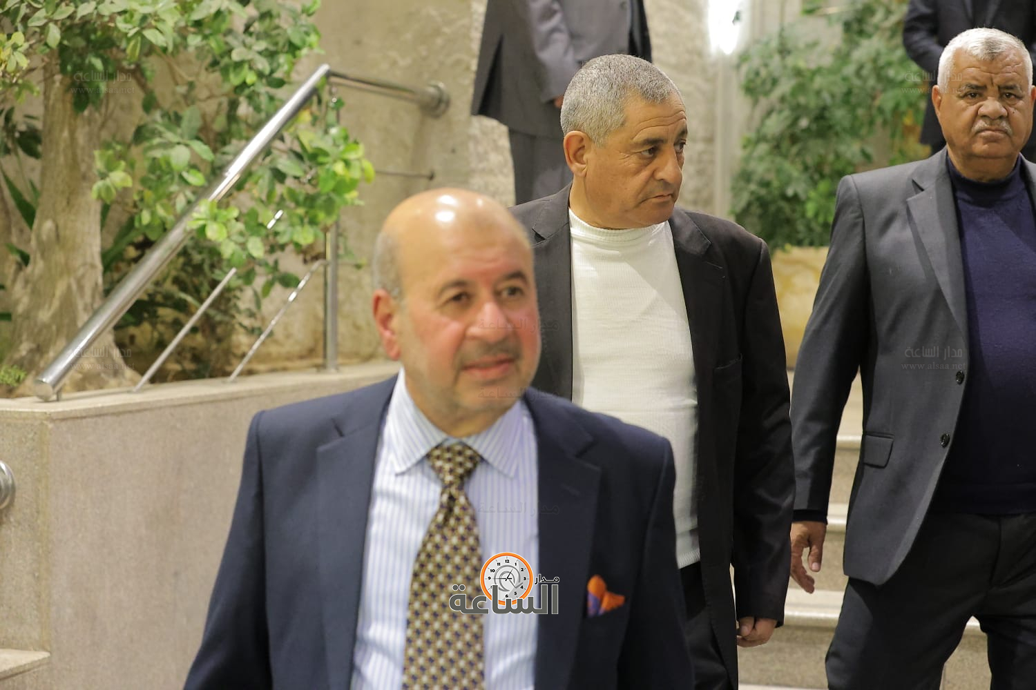 Madar Al-Saa Images 0.37438457840465966