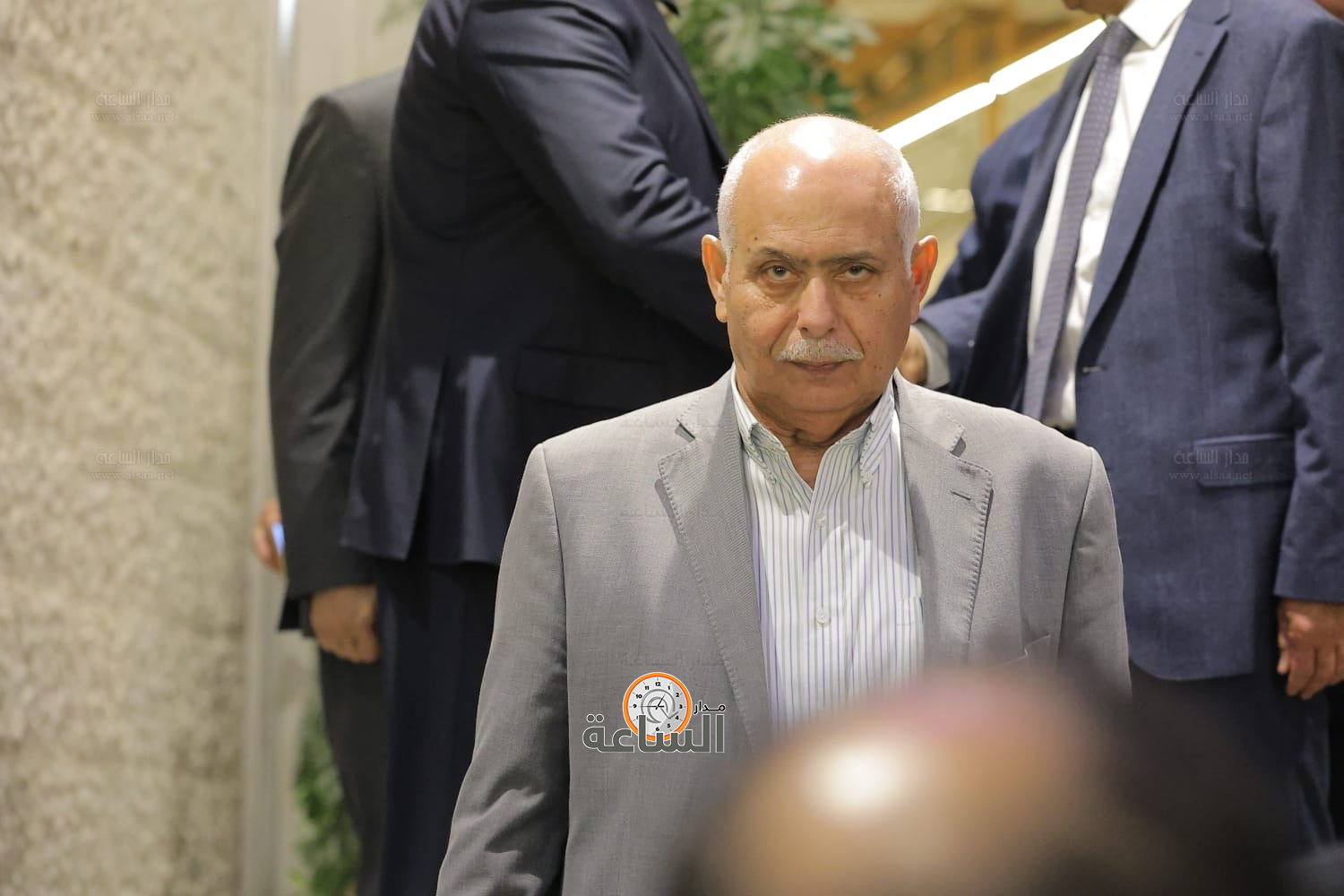 Madar Al-Saa Images 0.47840601005124206