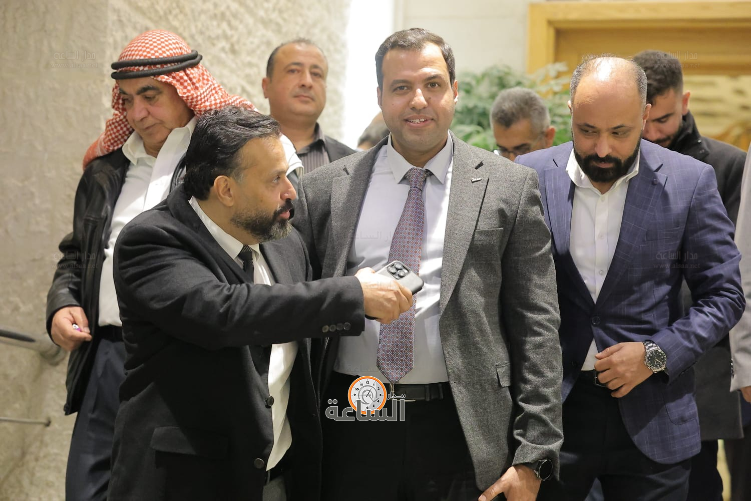 Madar Al-Saa Images 0.9111523635368505