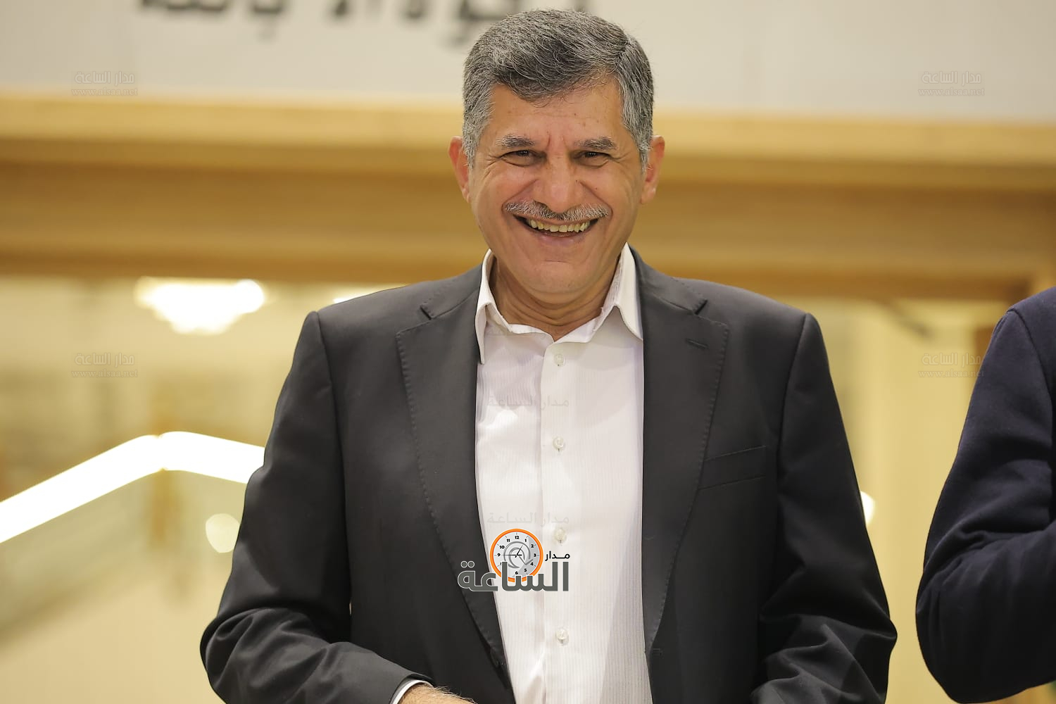 Madar Al-Saa Images 0.56030141544097