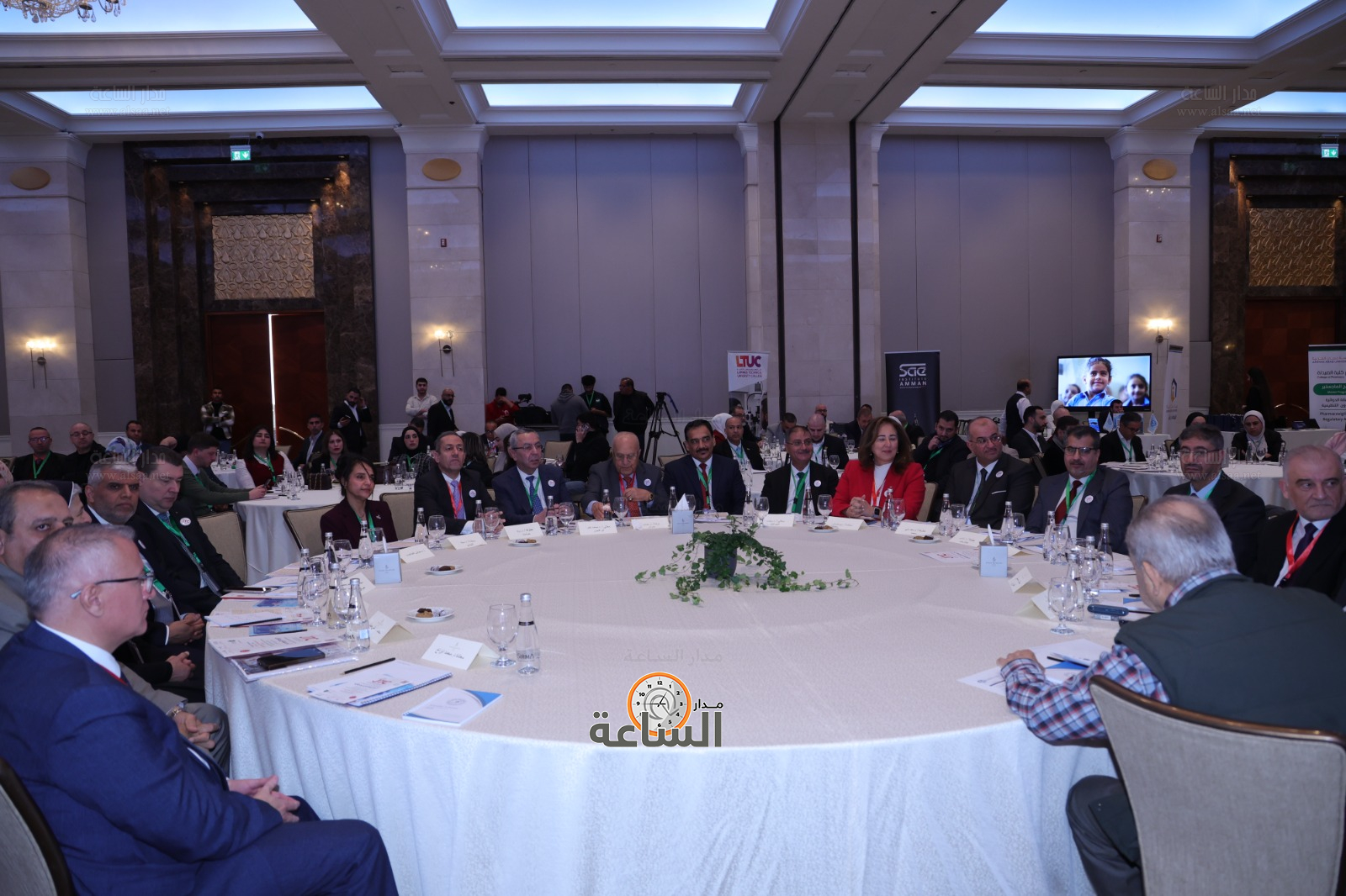 Madar Al-Saa Images 0.2745119246454564