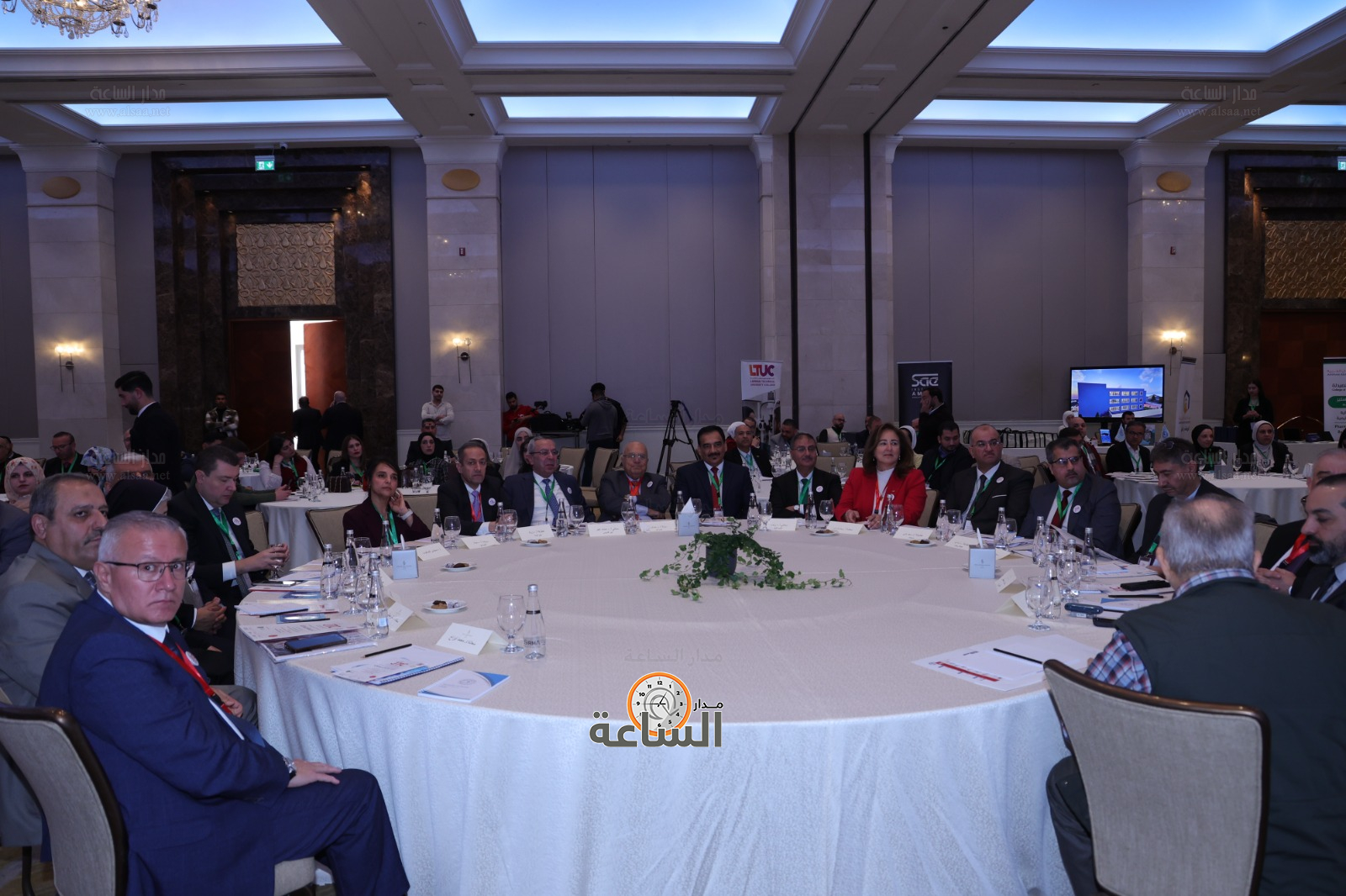 Madar Al-Saa Images 0.8420760280527959