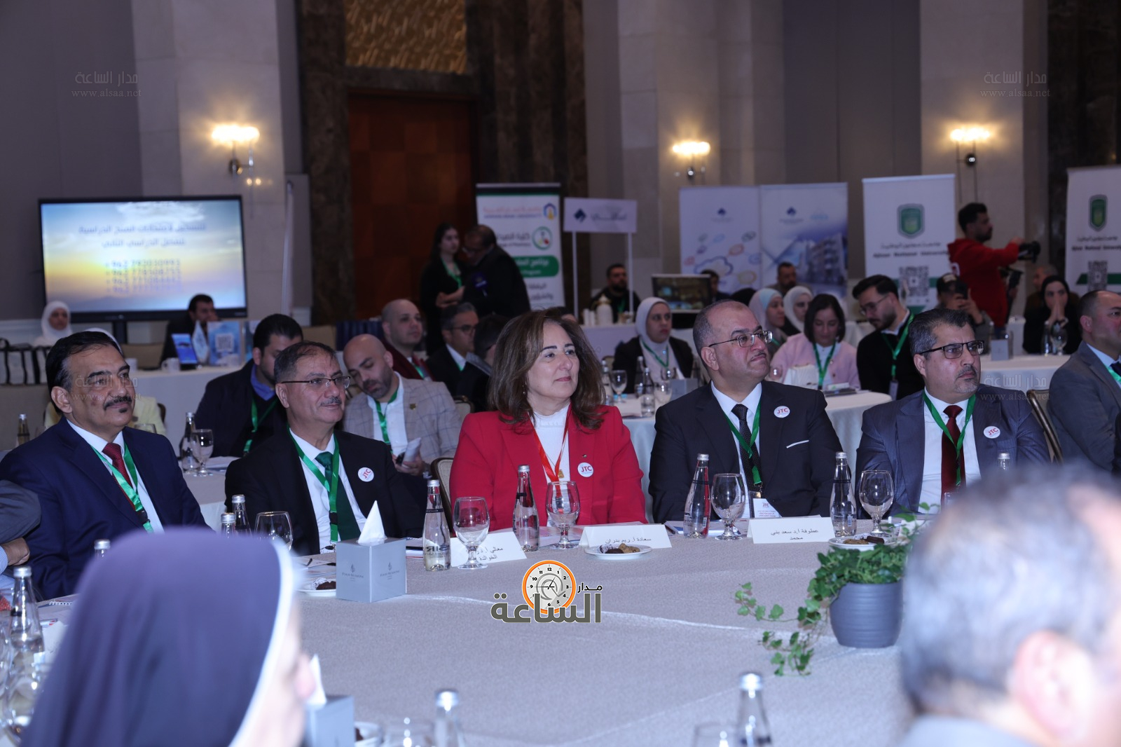 Madar Al-Saa Images 0.3634991612054208