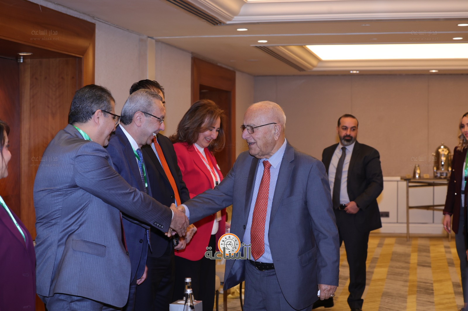 Madar Al-Saa Images 0.7269797432720974