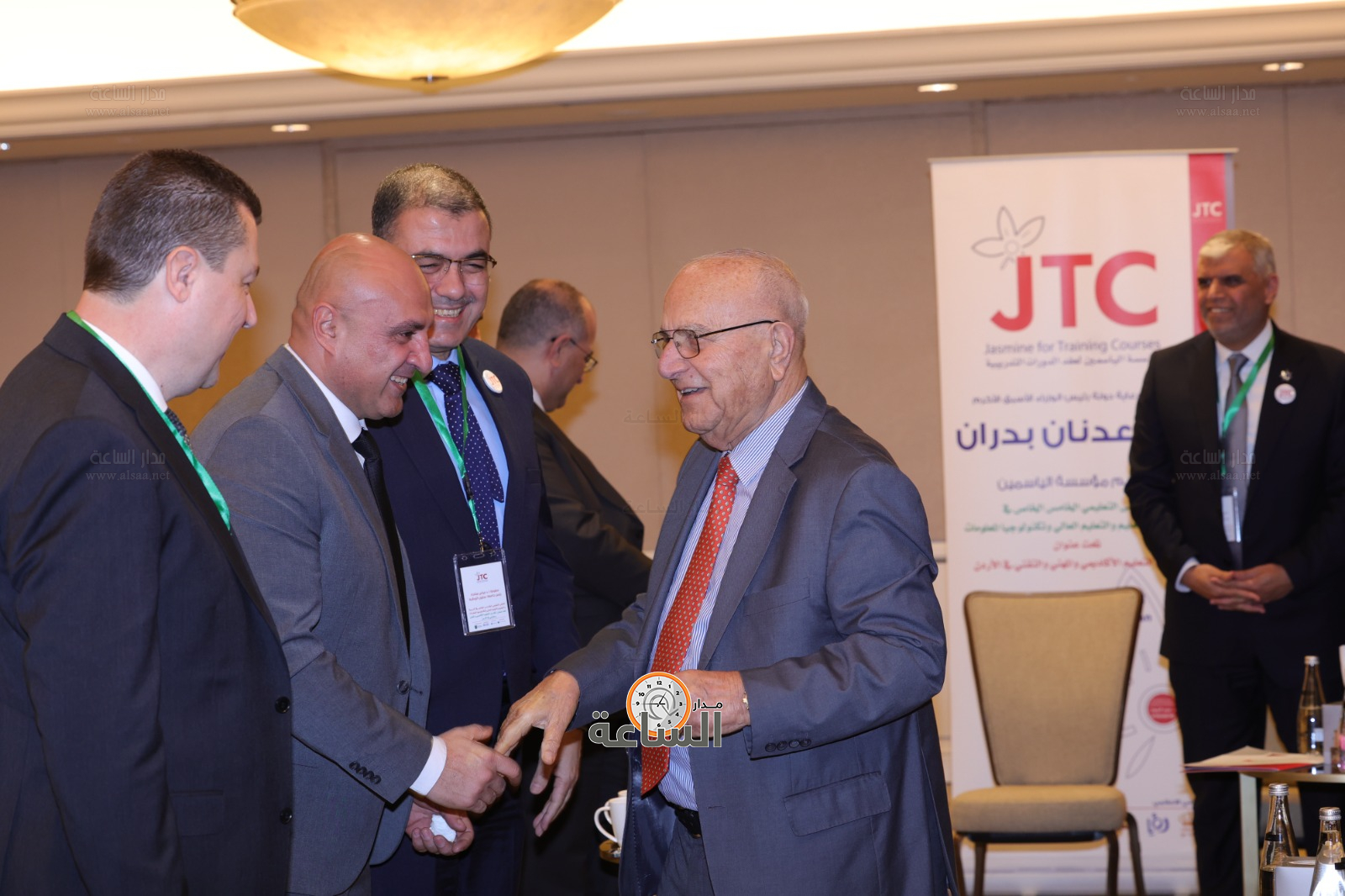 Madar Al-Saa Images 0.06286055326659934