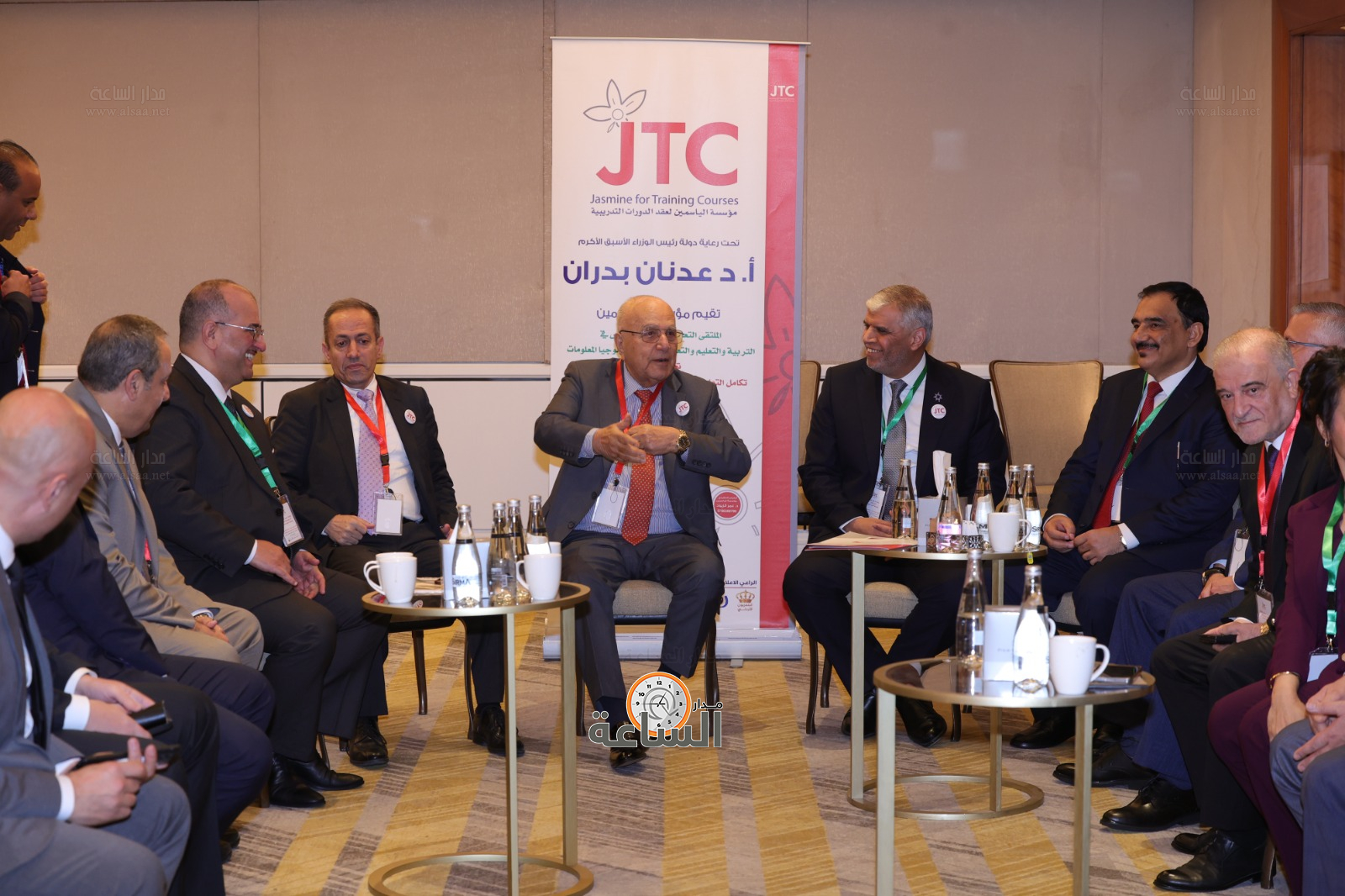 Madar Al-Saa Images 0.32288448791612223