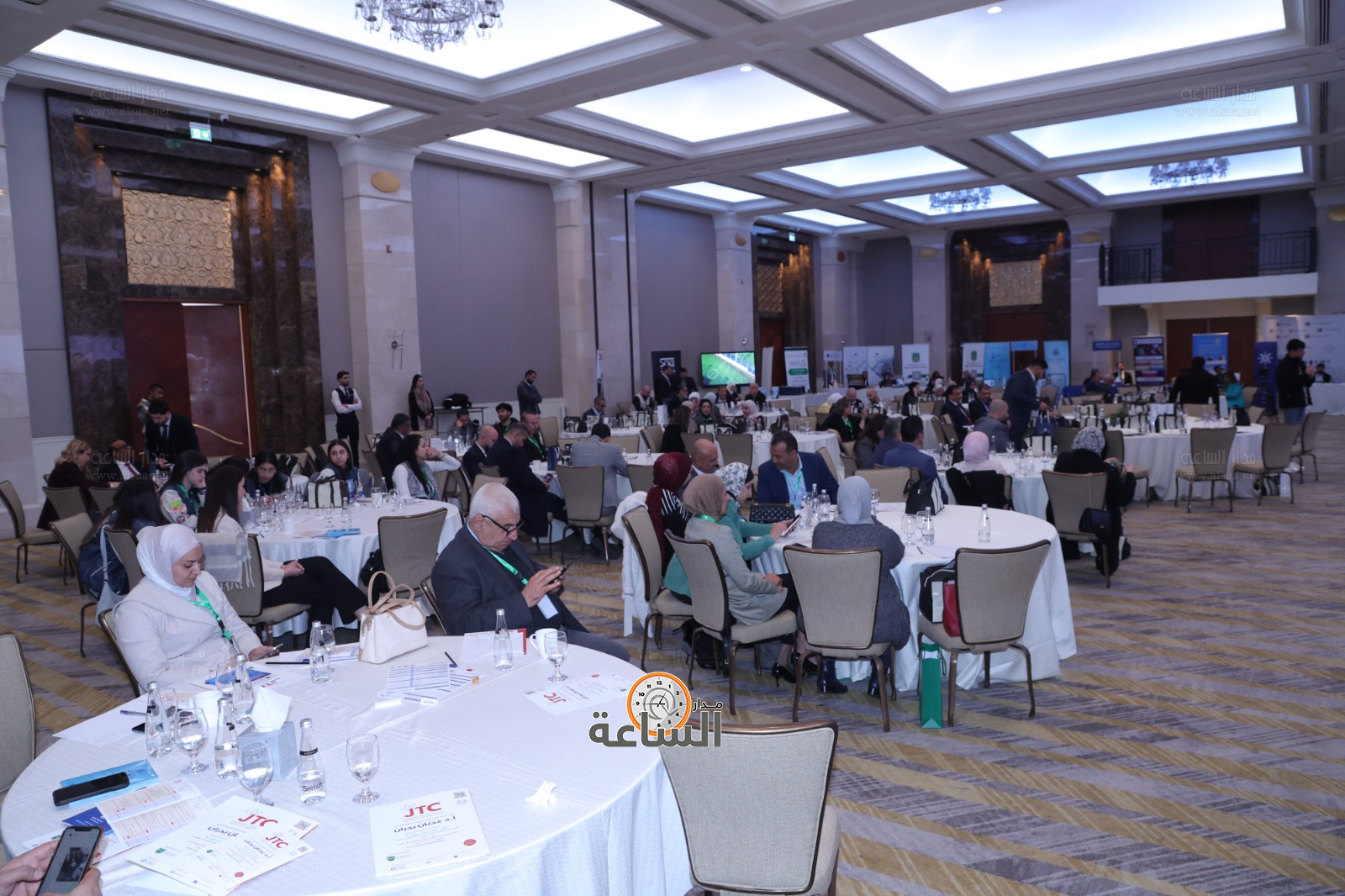 Madar Al-Saa Images 0.4127234394185483