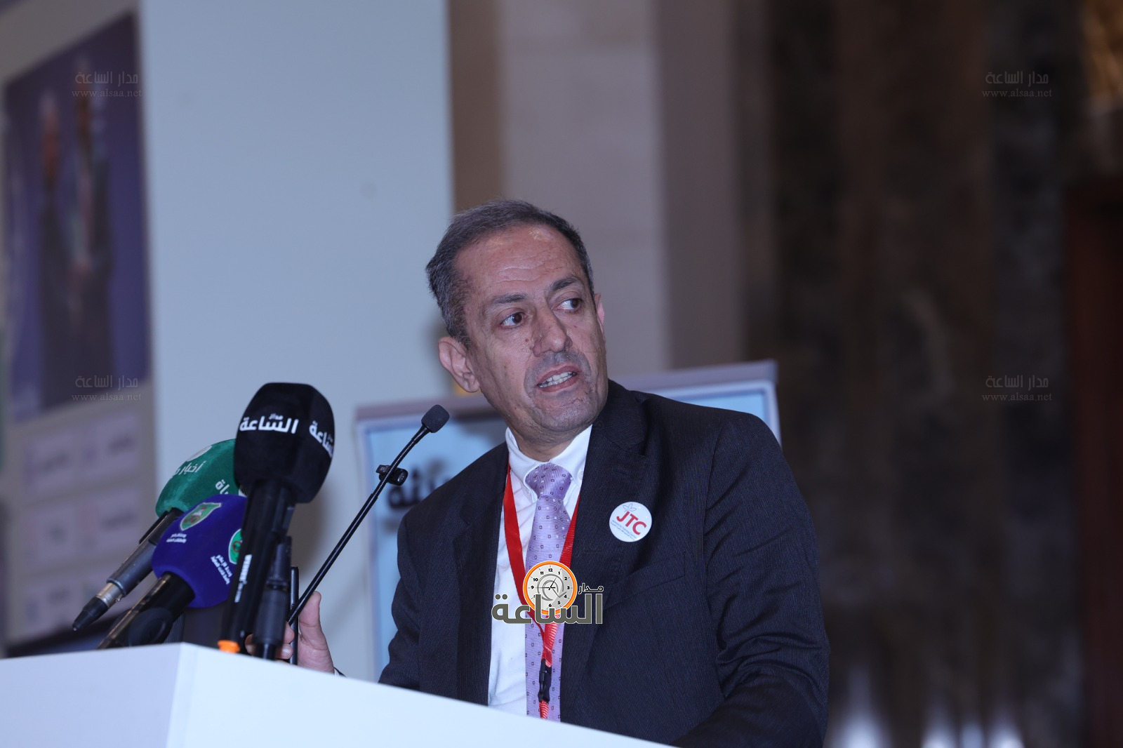 Madar Al-Saa Images 0.7584108358638227