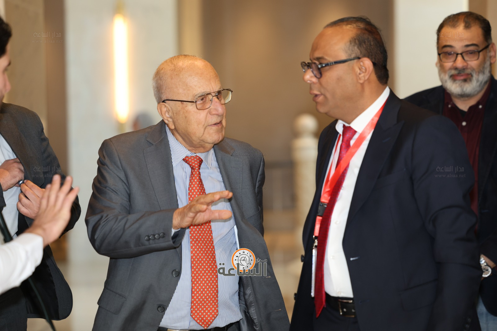 Madar Al-Saa Images 0.795143195745053