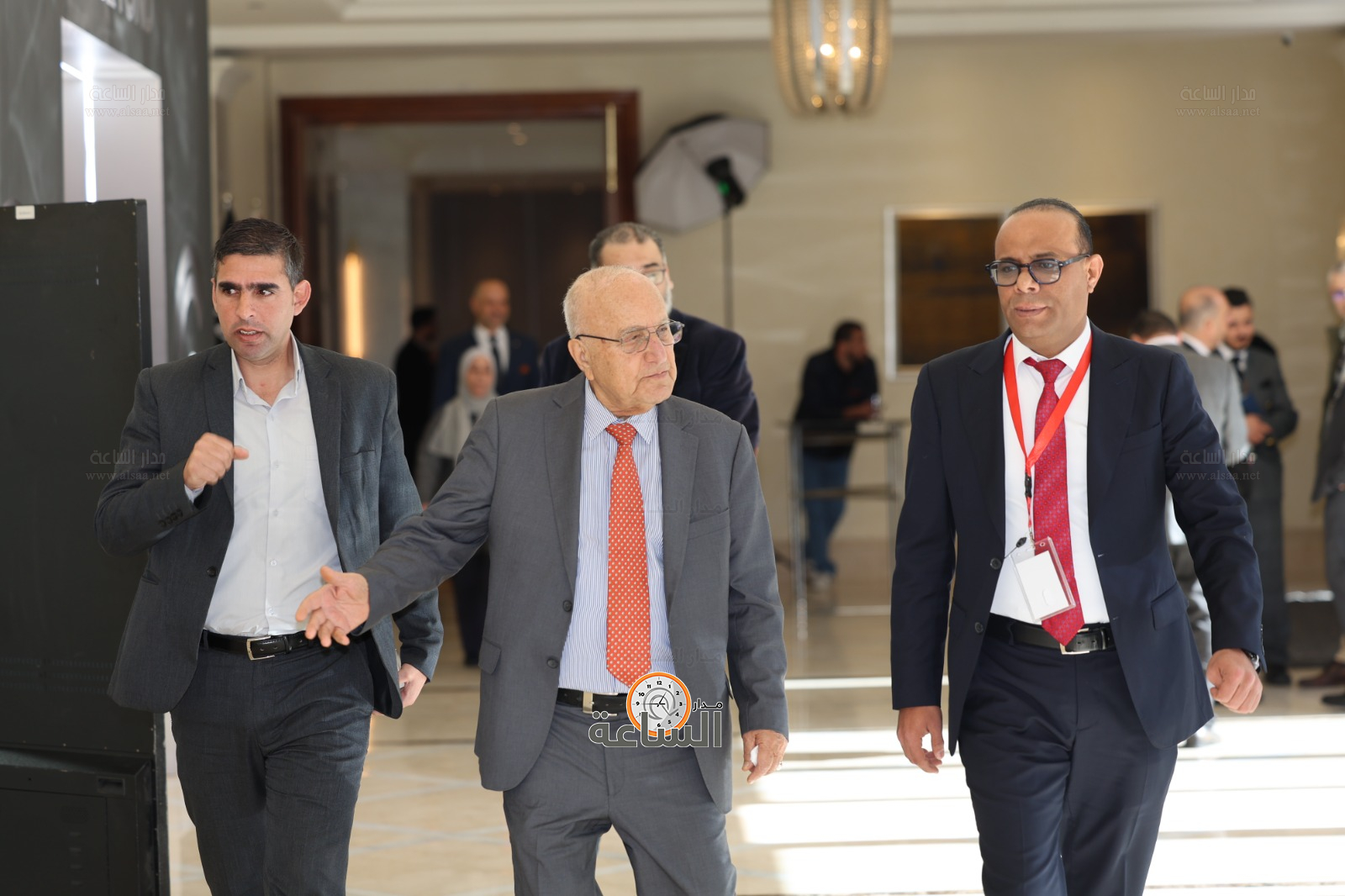 Madar Al-Saa Images 0.20150984092109525