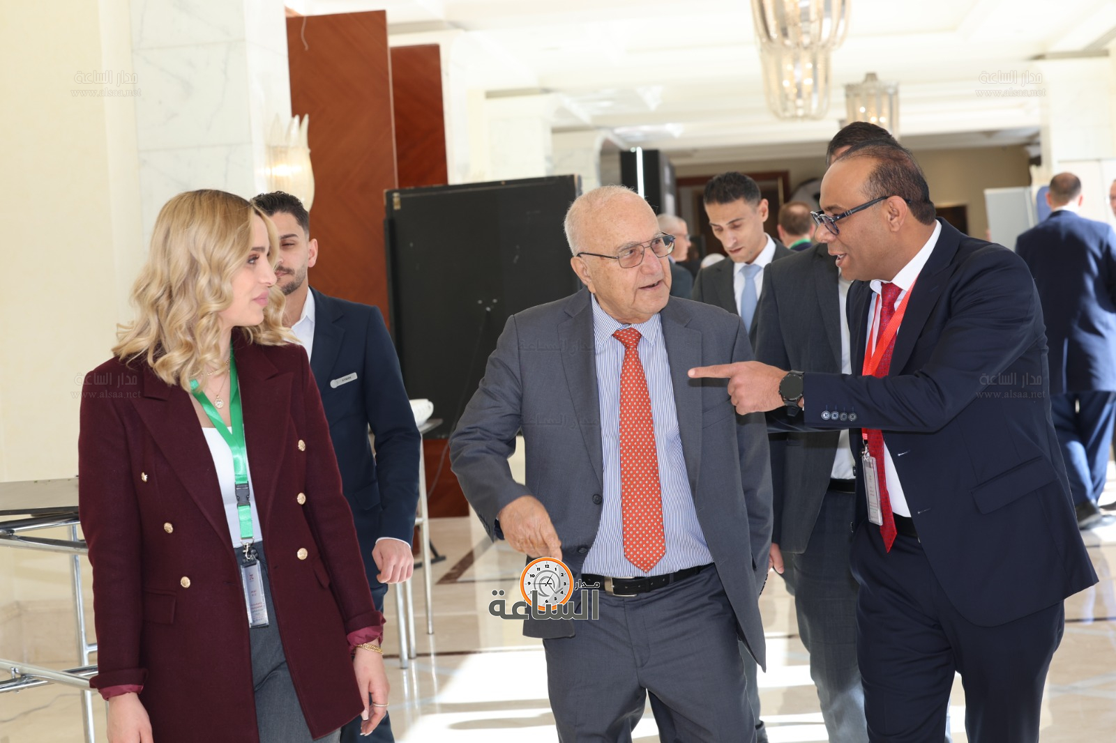 Madar Al-Saa Images 0.7549349772386994