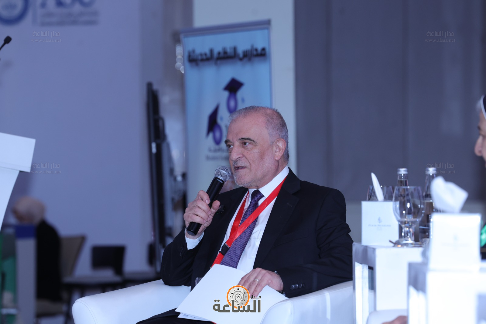 Madar Al-Saa Images 0.1840614102352066