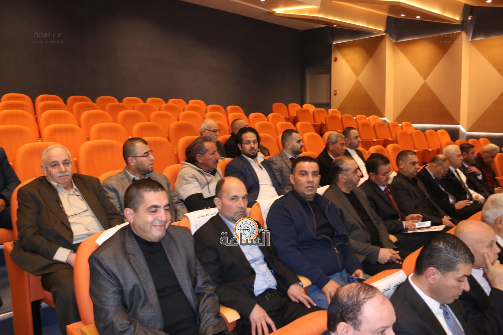 Madar Al-Saa Images 0.37607998417678234