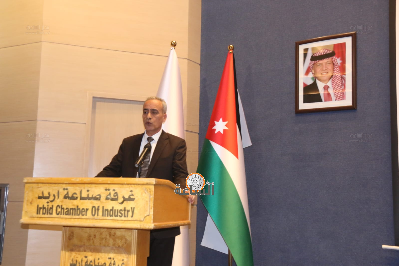 Madar Al-Saa Images 0.4718984438477807