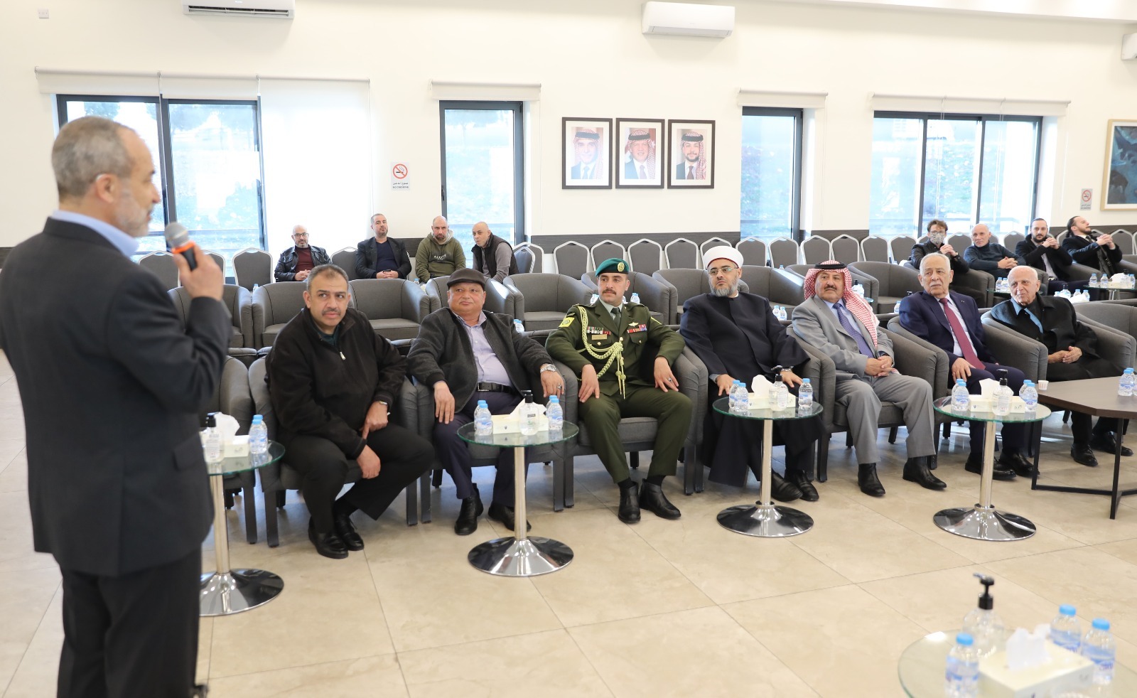 Madar Al-Saa Images 0.5098686212530172