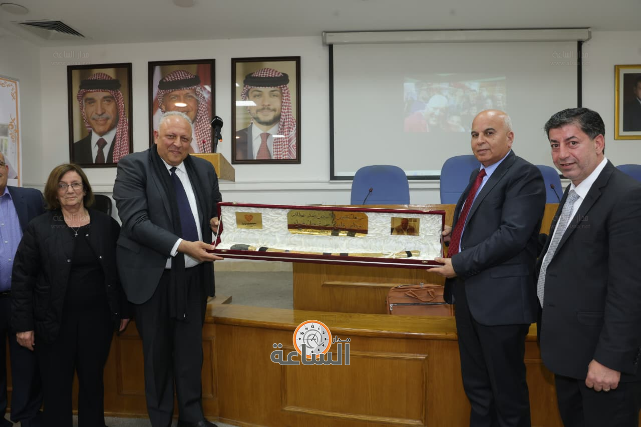 Madar Al-Saa Images 0.9565580493700838