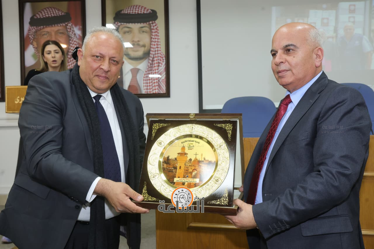 Madar Al-Saa Images 0.7234255307945877