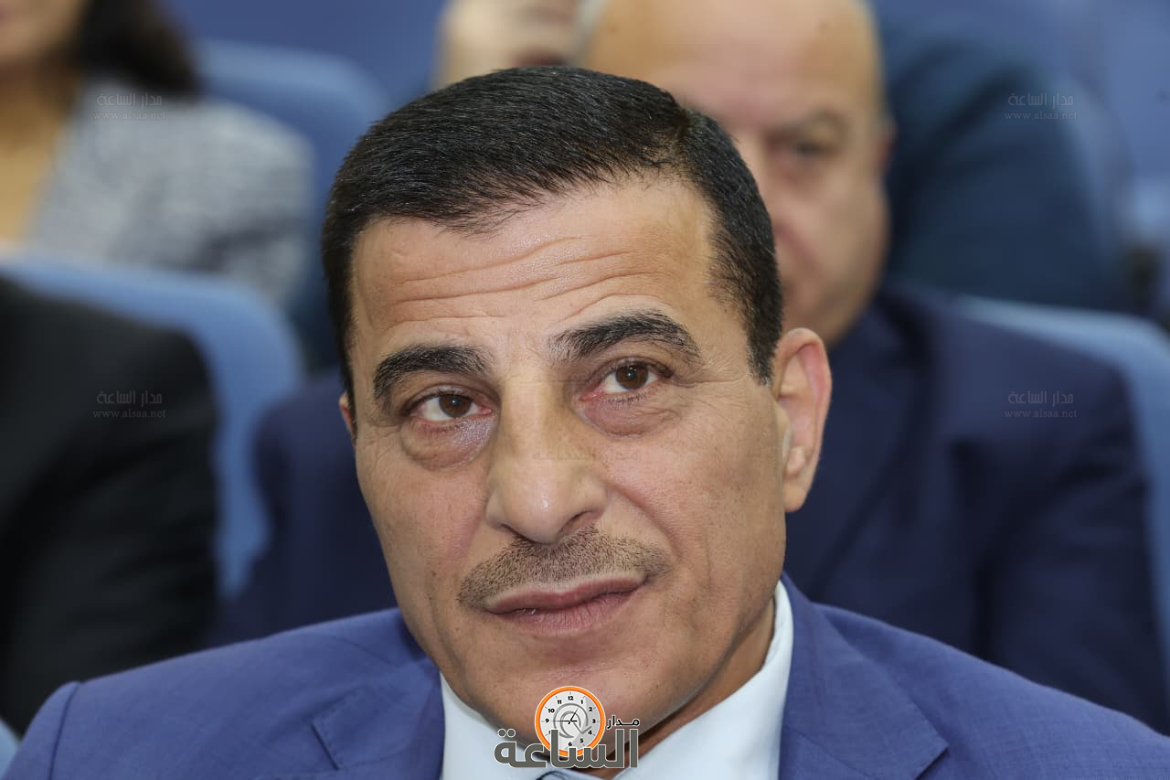 Madar Al-Saa Images 0.2397198836512373