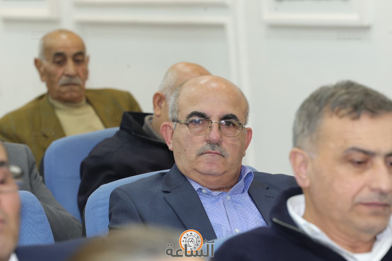 Madar Al-Saa Images 0.7641704566985242