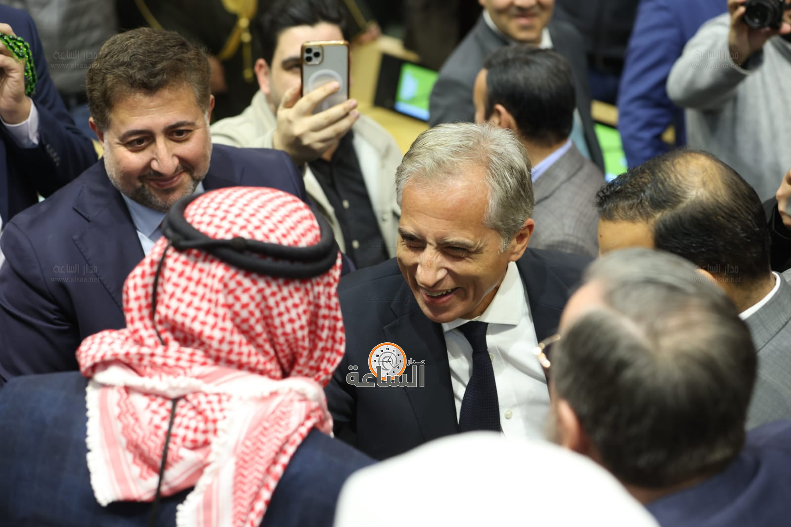 Madar Al-Saa Images 0.6210535140218297