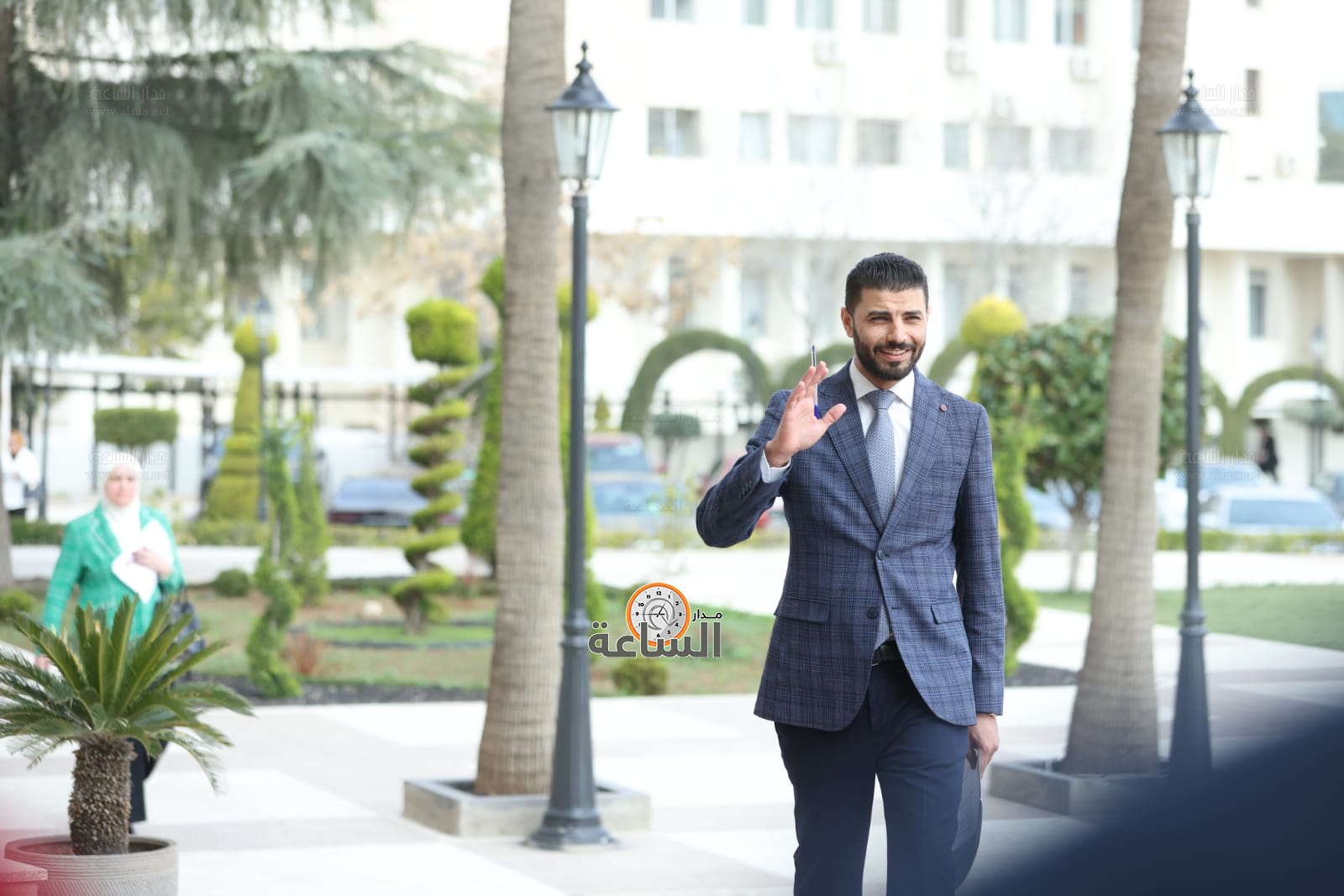 Madar Al-Saa Images 0.7732412478532915