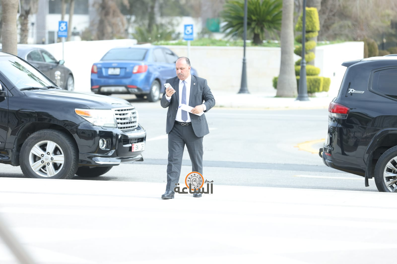 Madar Al-Saa Images 0.18201467580704933