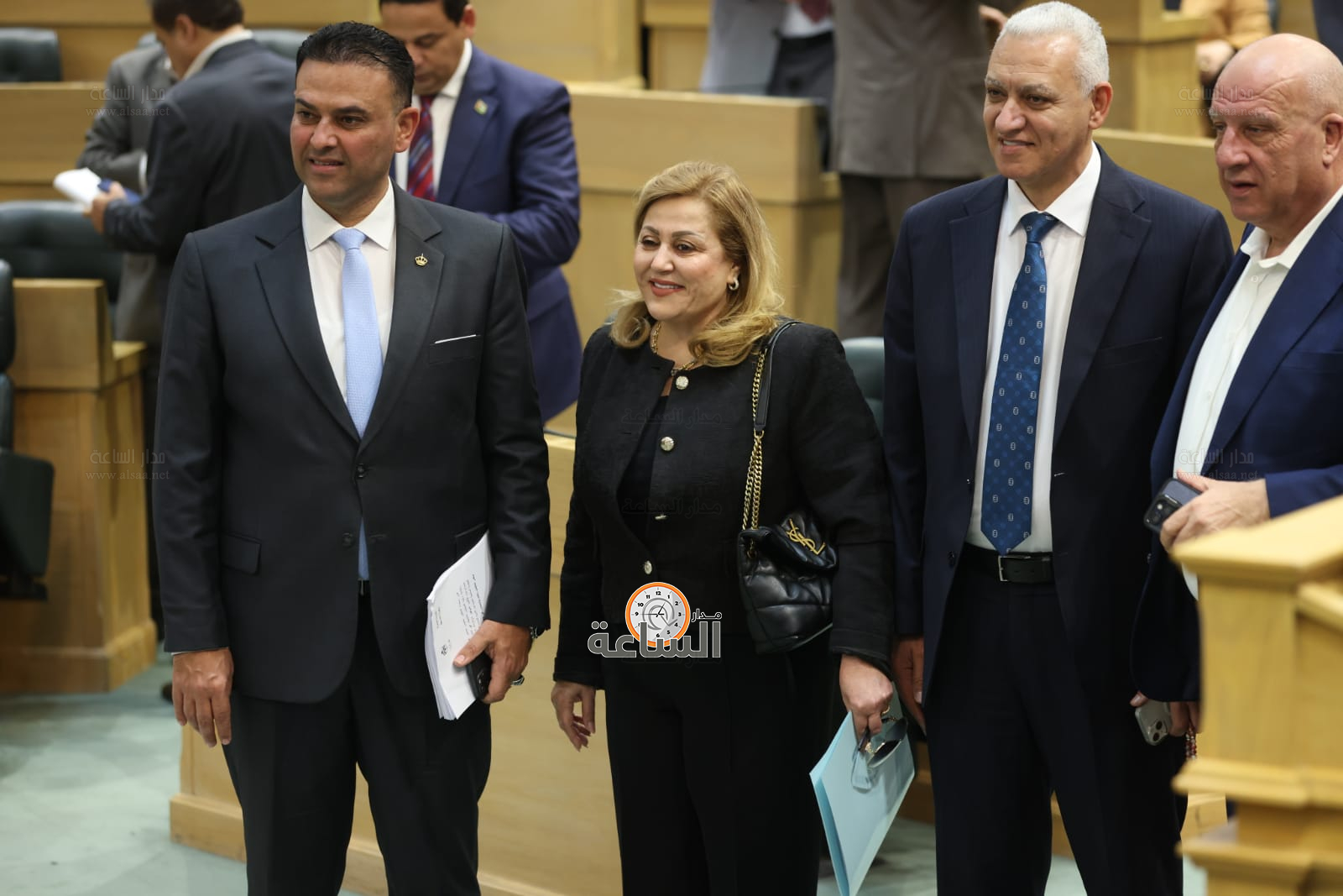 Madar Al-Saa Images 0.8544366518696329