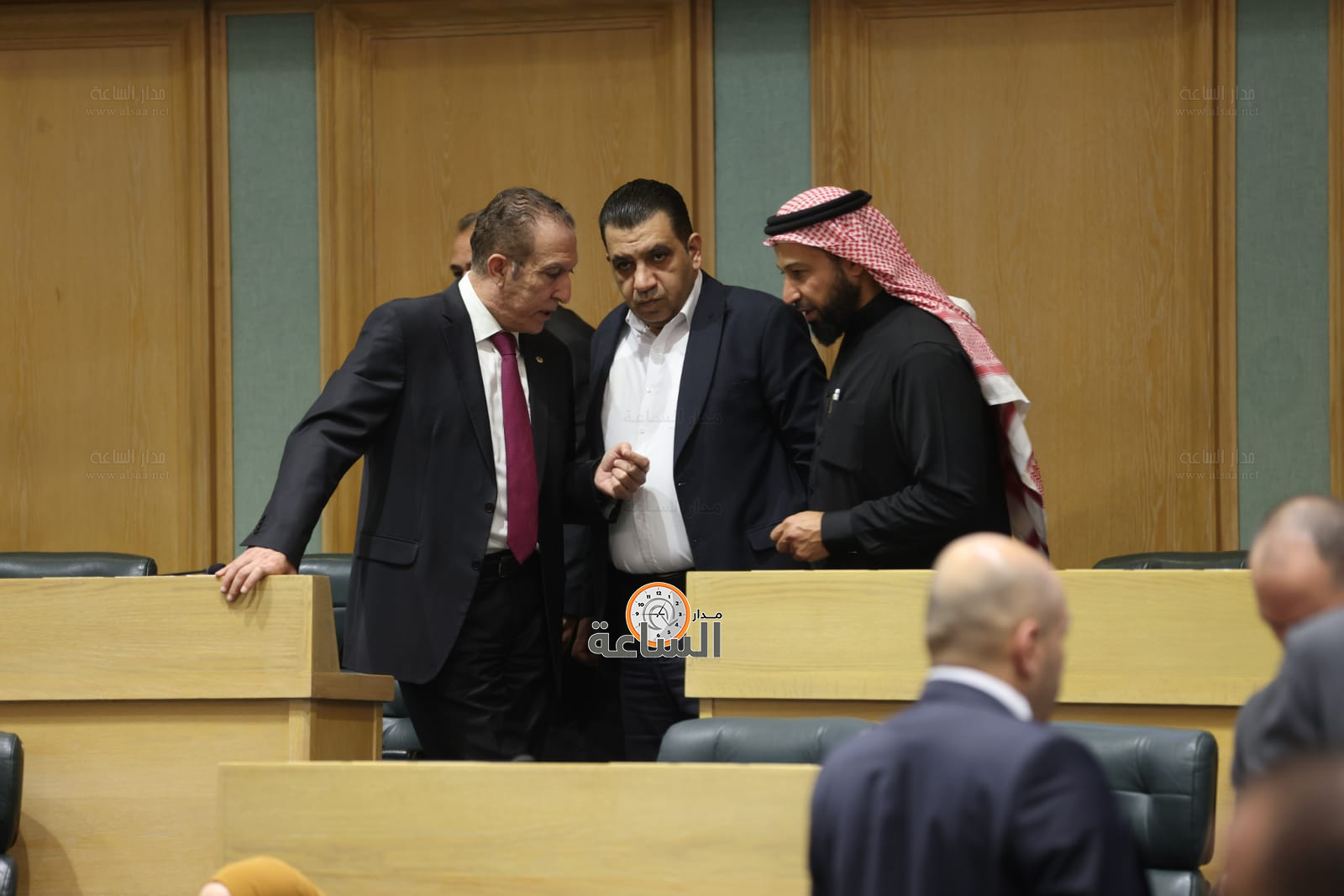 Madar Al-Saa Images 0.17005009713388464