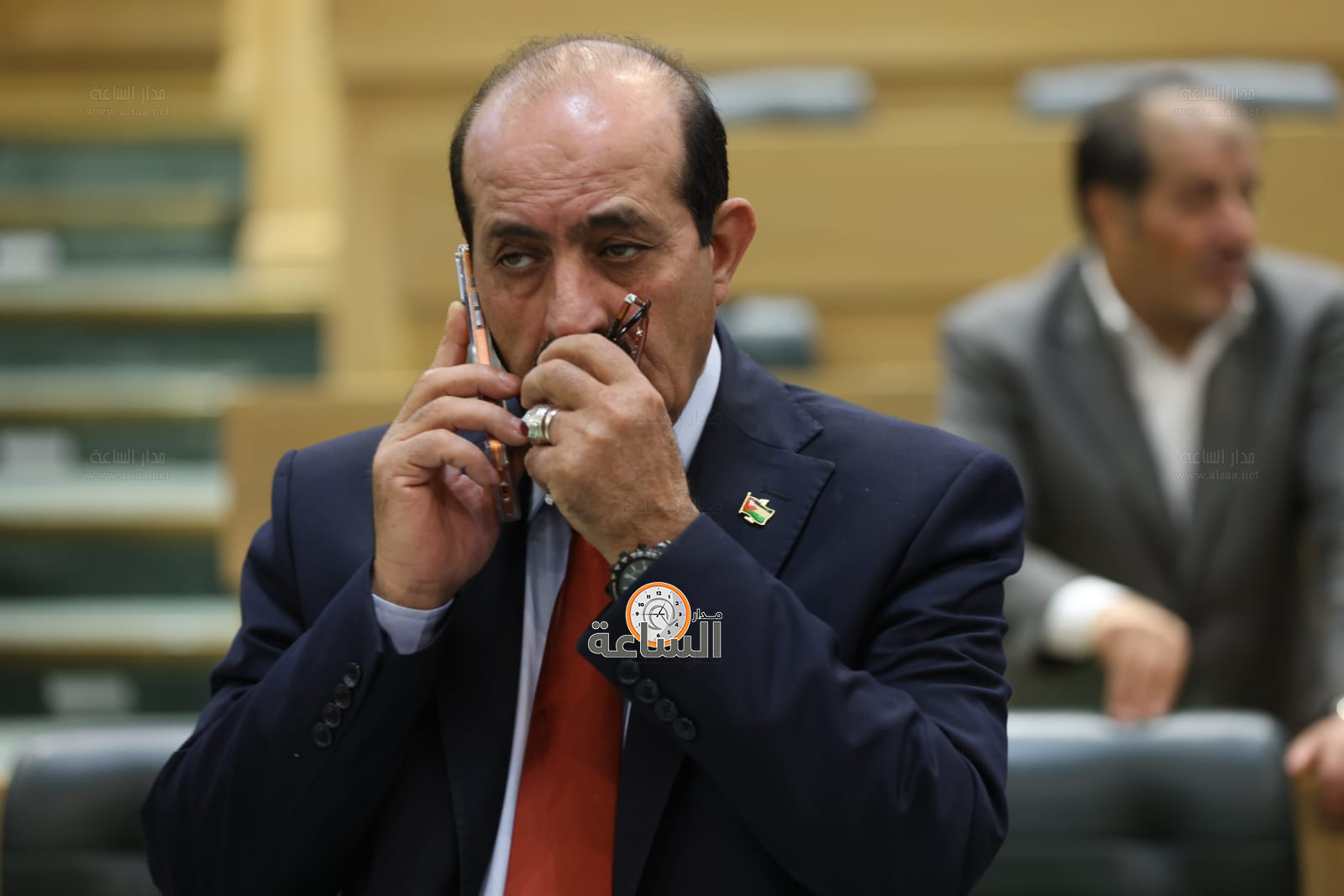 Madar Al-Saa Images 0.34113427319526