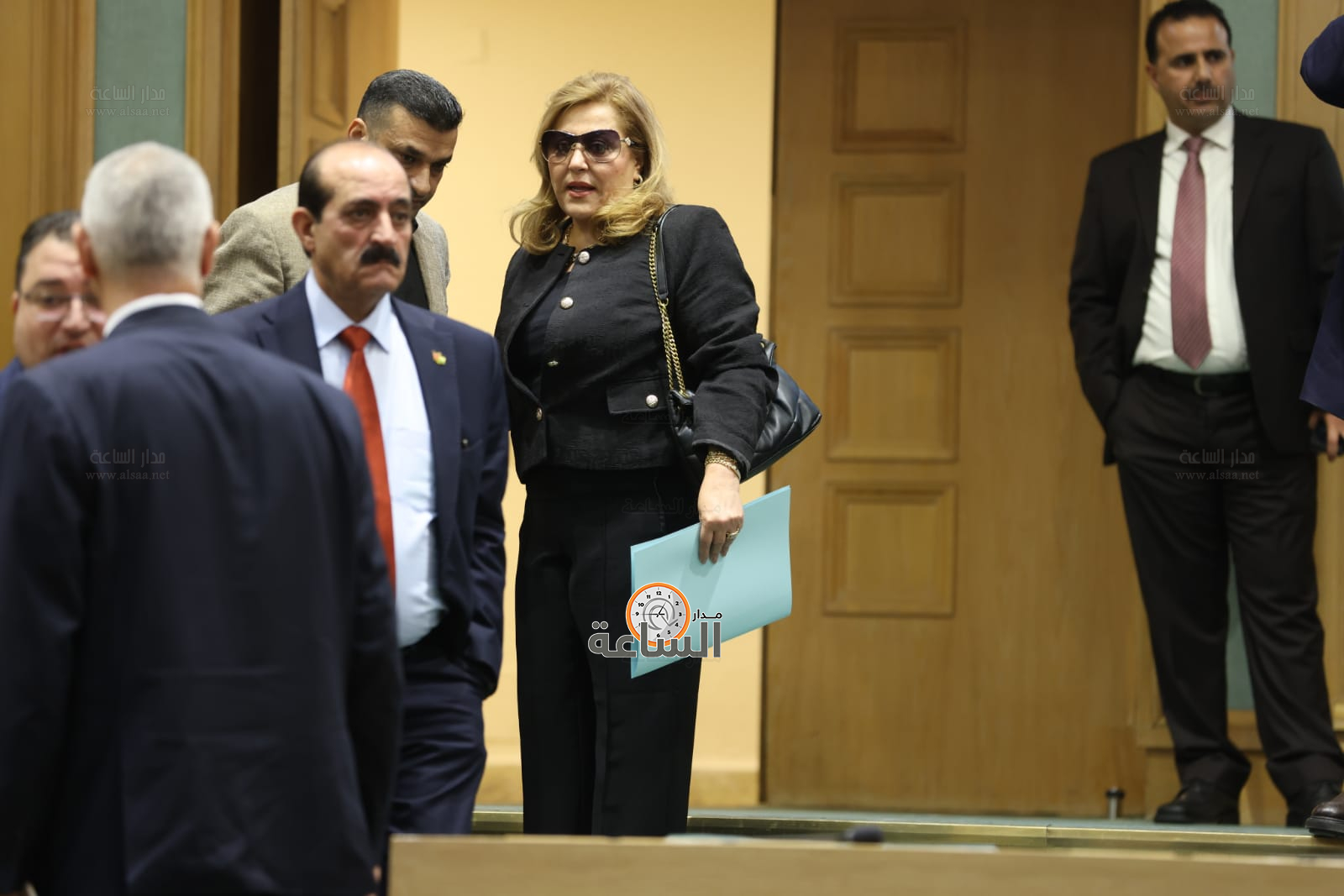 Madar Al-Saa Images 0.501548002312146