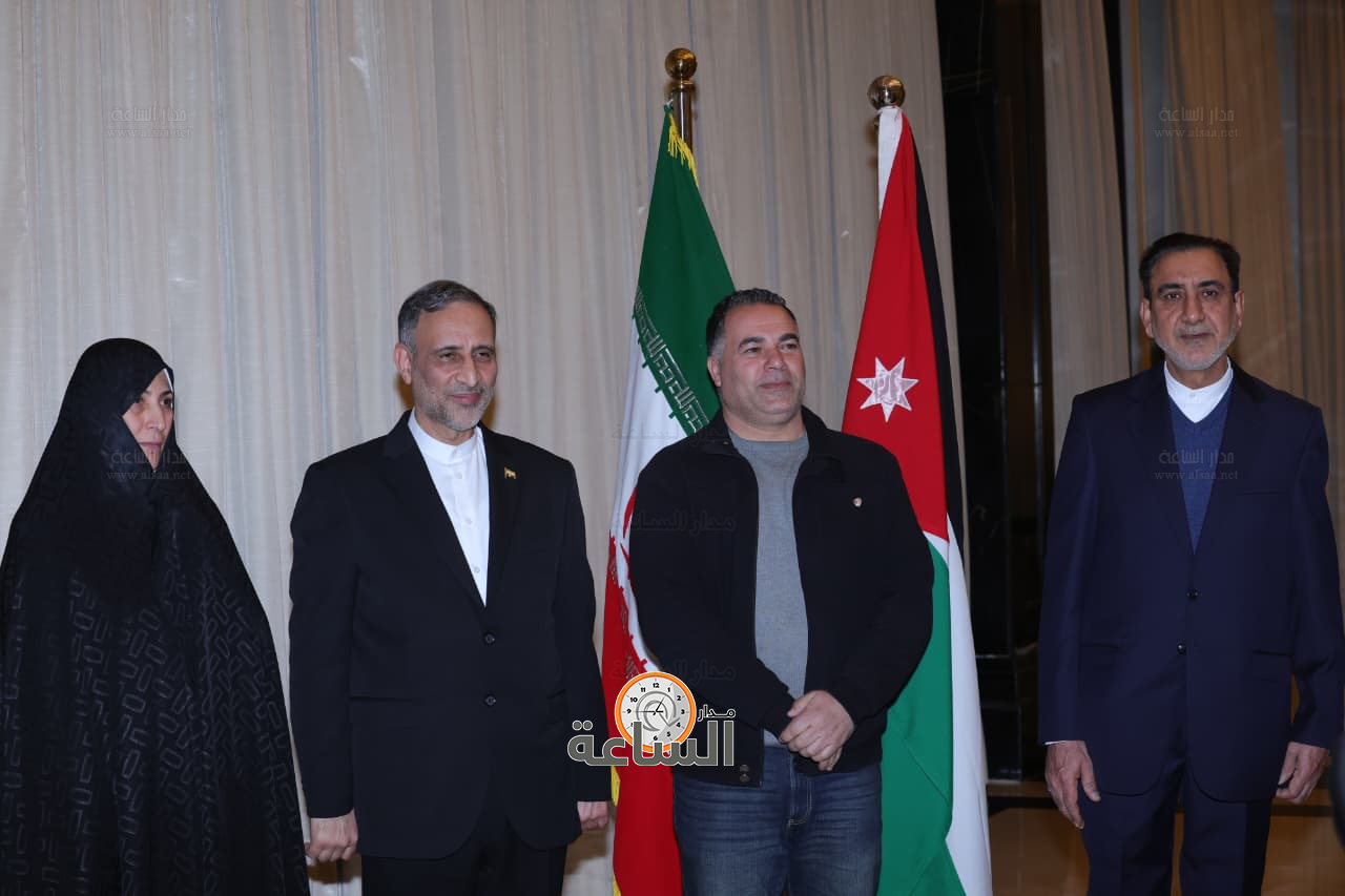 Madar Al-Saa Images 0.7260582916681221