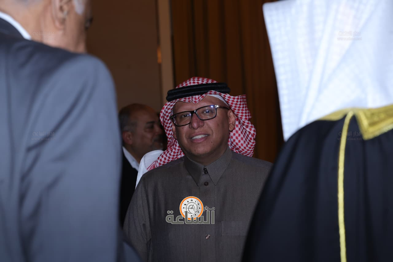 Madar Al-Saa Images 0.33505621673979946