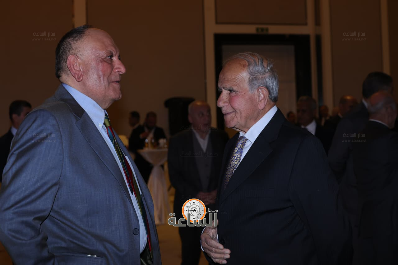 Madar Al-Saa Images 0.6801799130256876