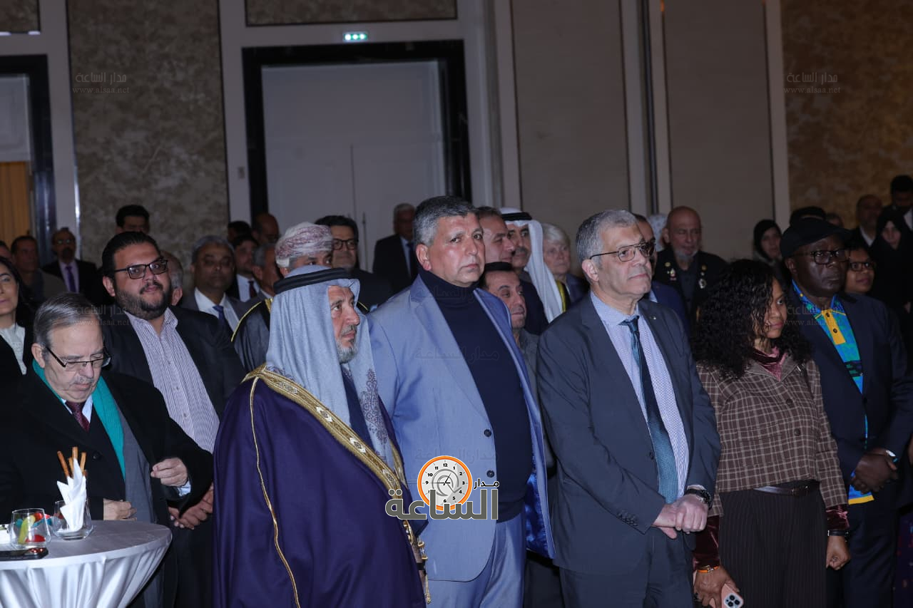 Madar Al-Saa Images 0.6875682184382715