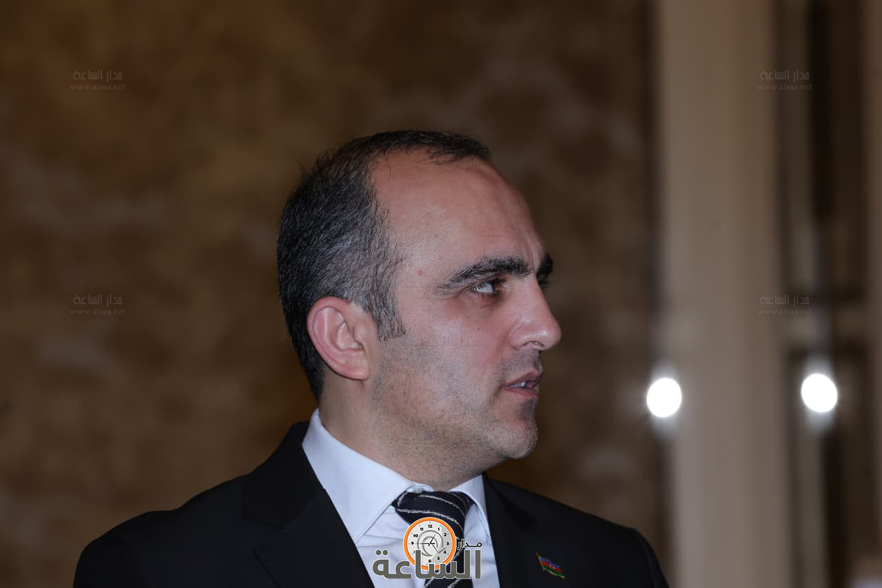 Madar Al-Saa Images 0.46098067931720044