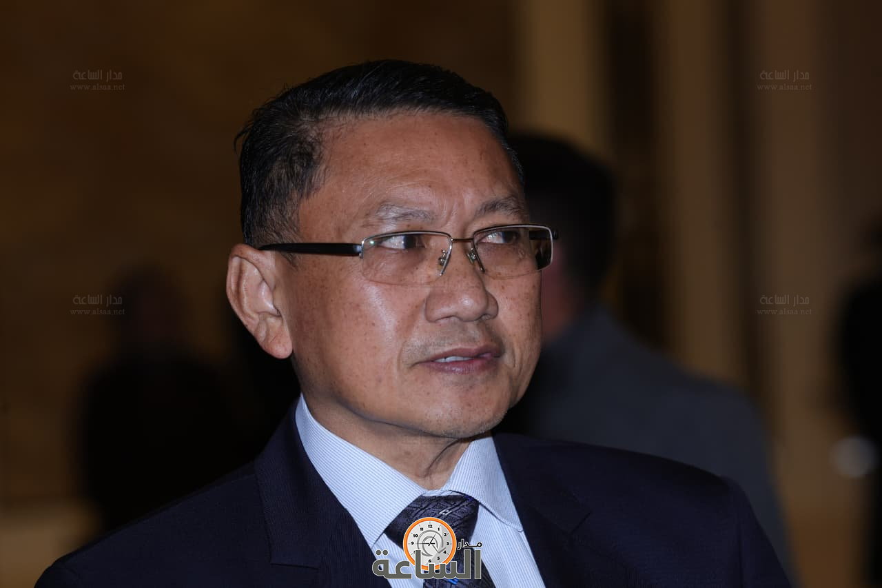 Madar Al-Saa Images 0.7633393594476262