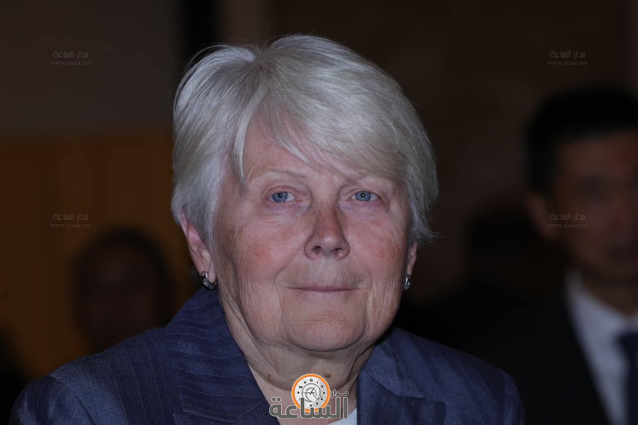 Madar Al-Saa Images 0.42976262015179334