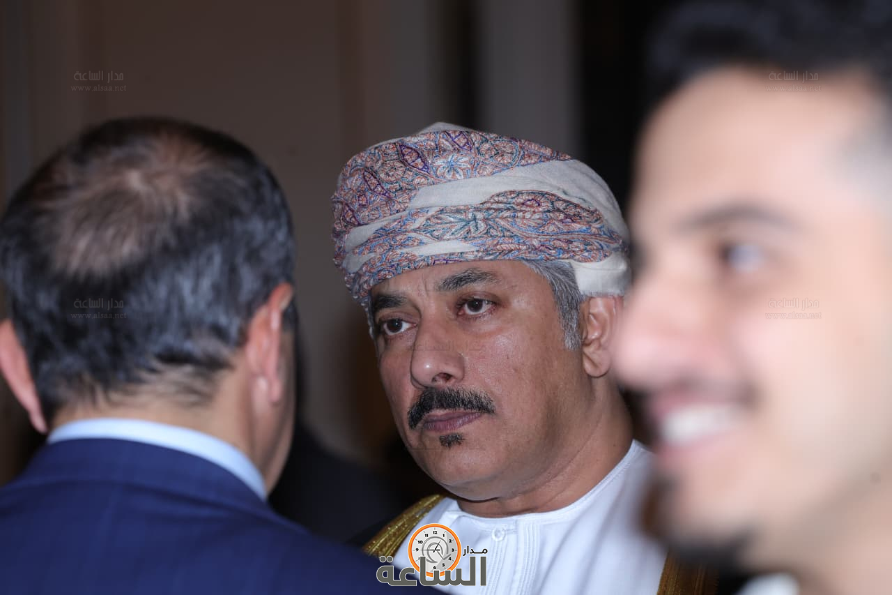 Madar Al-Saa Images 0.8035120364464503