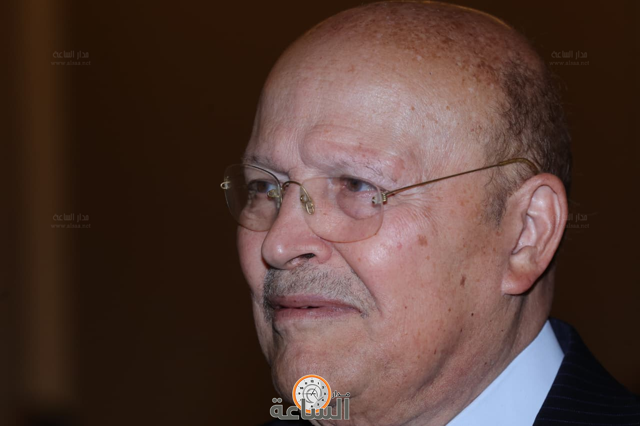 Madar Al-Saa Images 0.6311613804474935