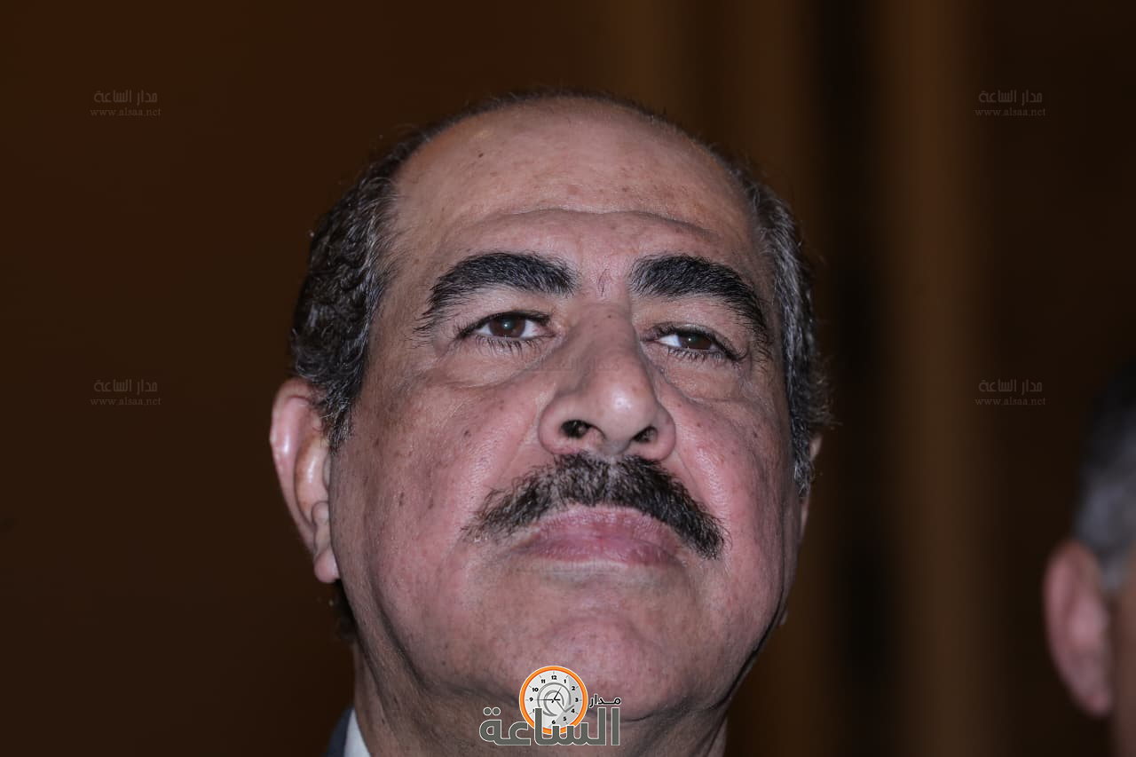 Madar Al-Saa Images 0.04300727138686289