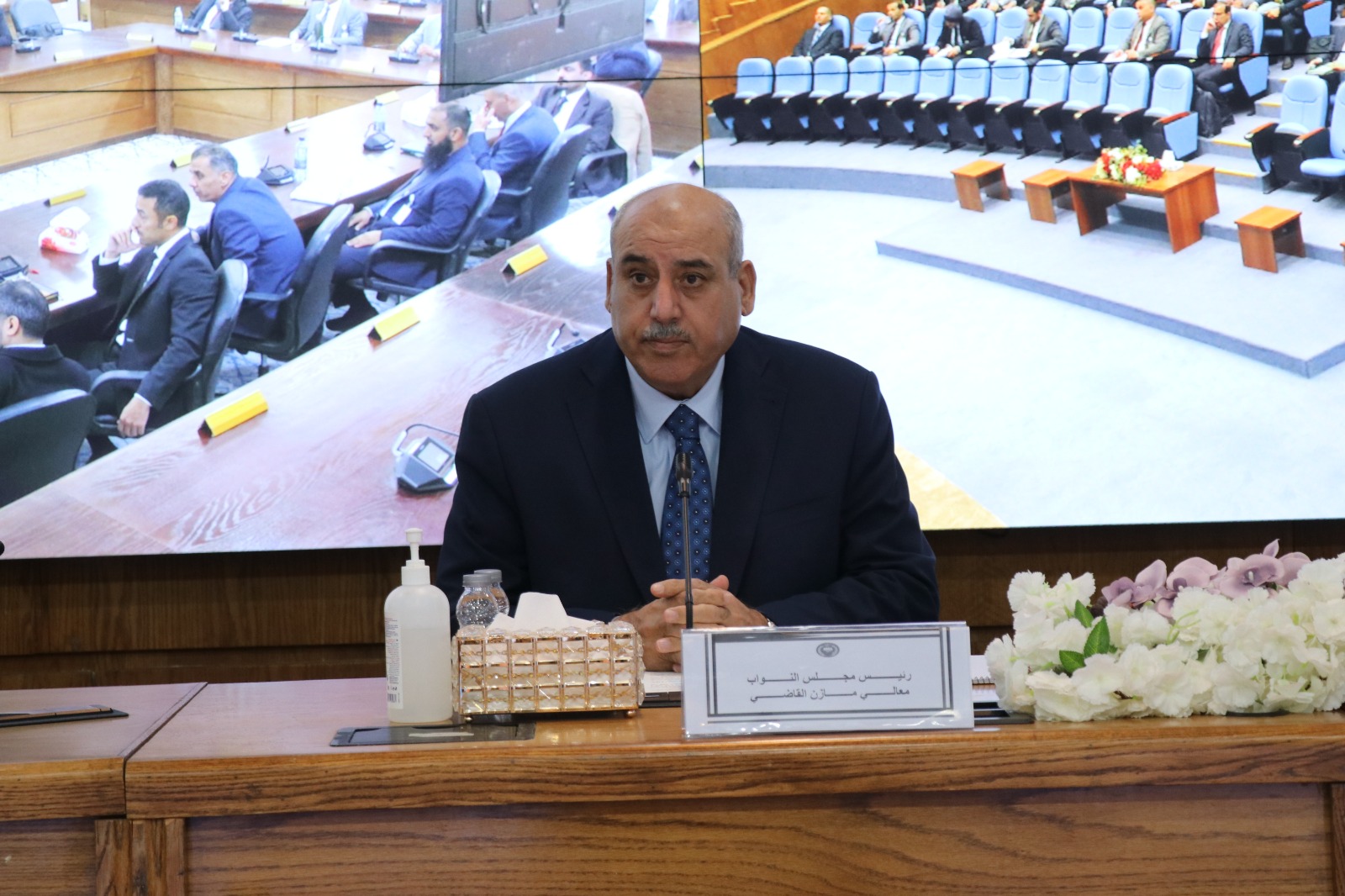 Madar Al-Saa Images 0.03704982892566777