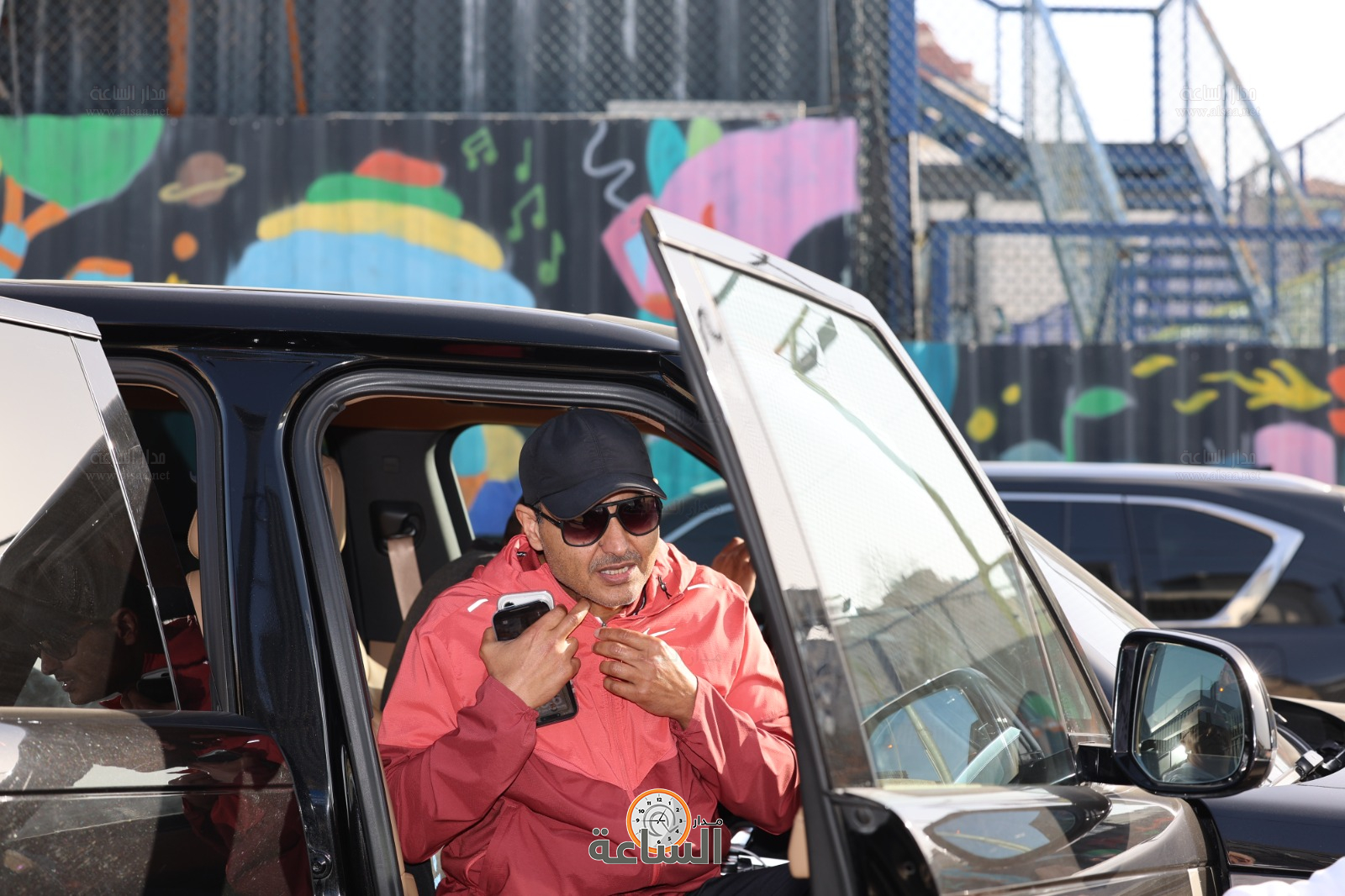 Madar Al-Saa Images 0.4012196387506318